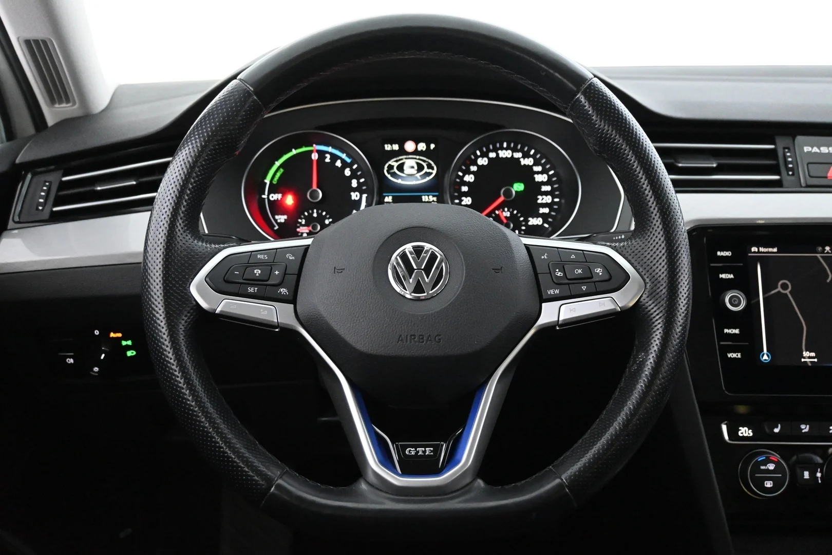 Car Image - 2jrc7XIlo9orceZEa7yOxJ