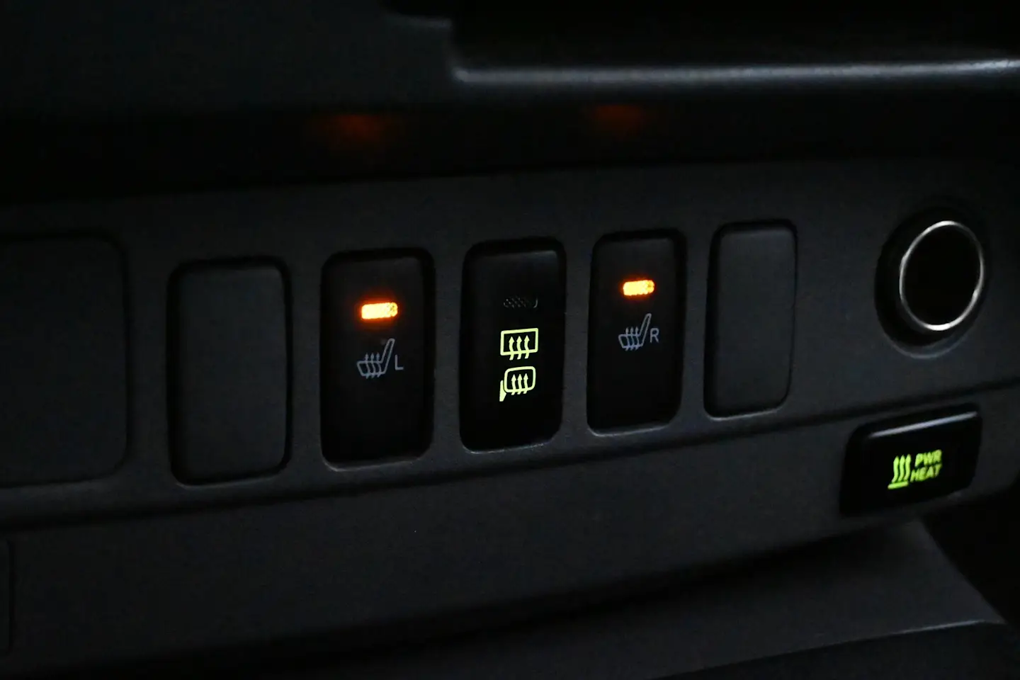 Car Image - 71NycIlHLgzzjBUWrx61h3