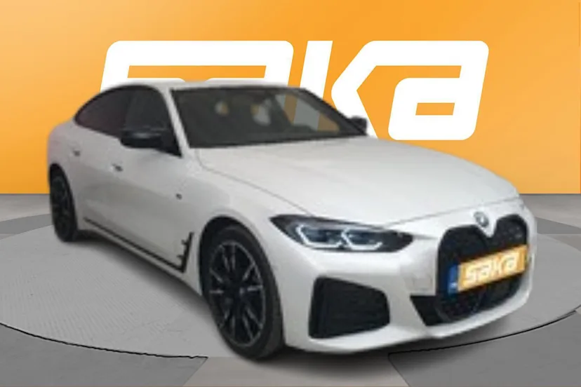 BMW i4