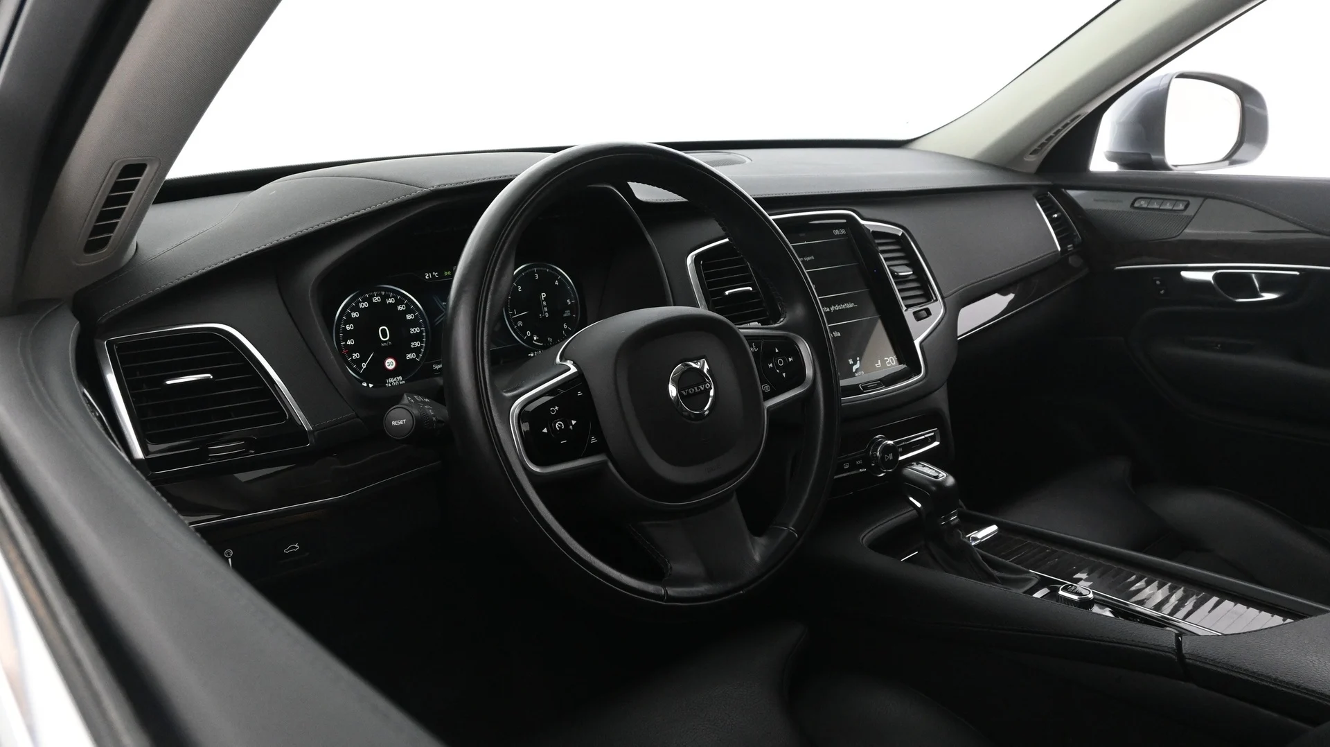 Car Image - 1iFaSm8cfhKBSjtSmPGvg7
