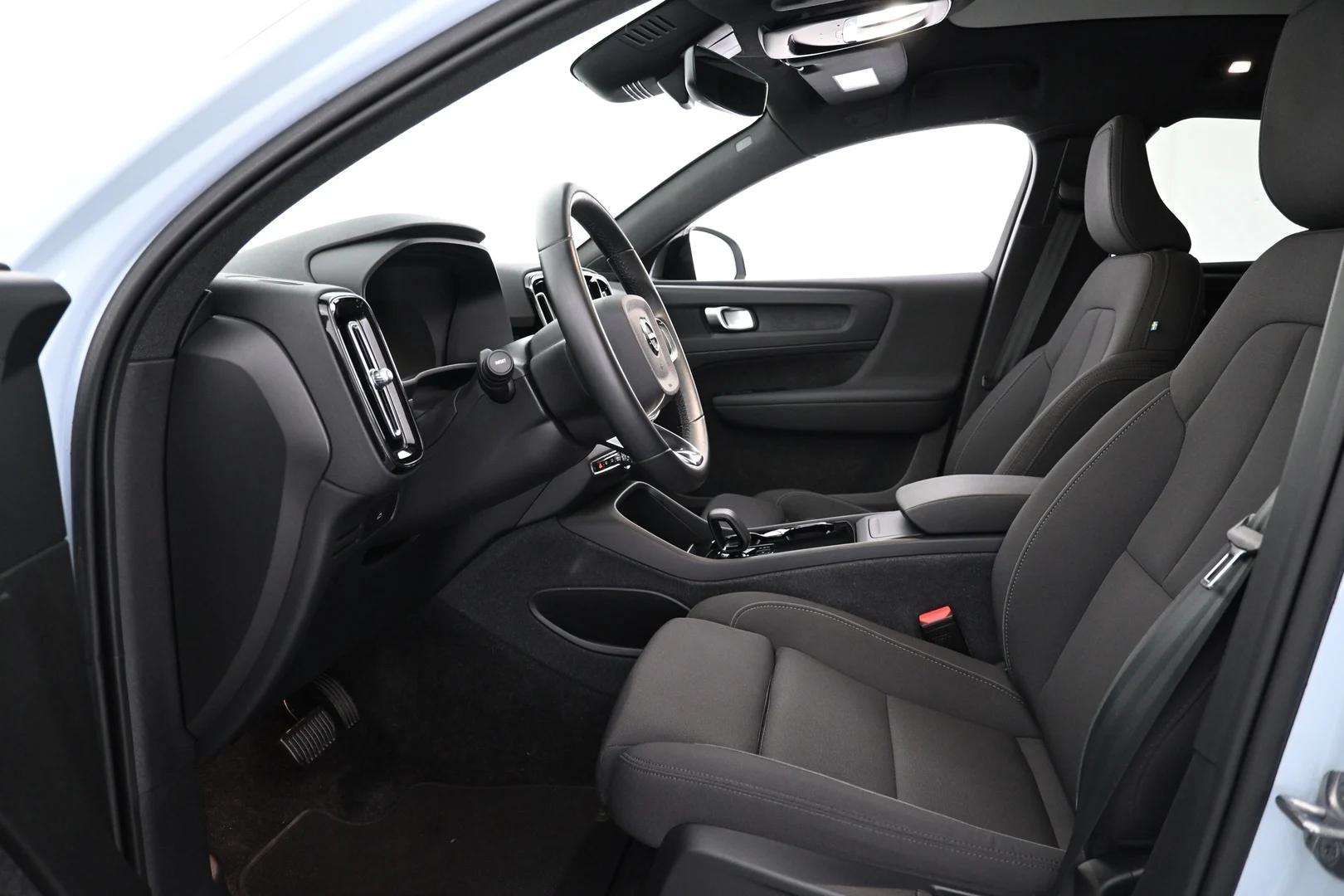 Car Image - 1THp3rsiFNzAxfnbcjbVTk