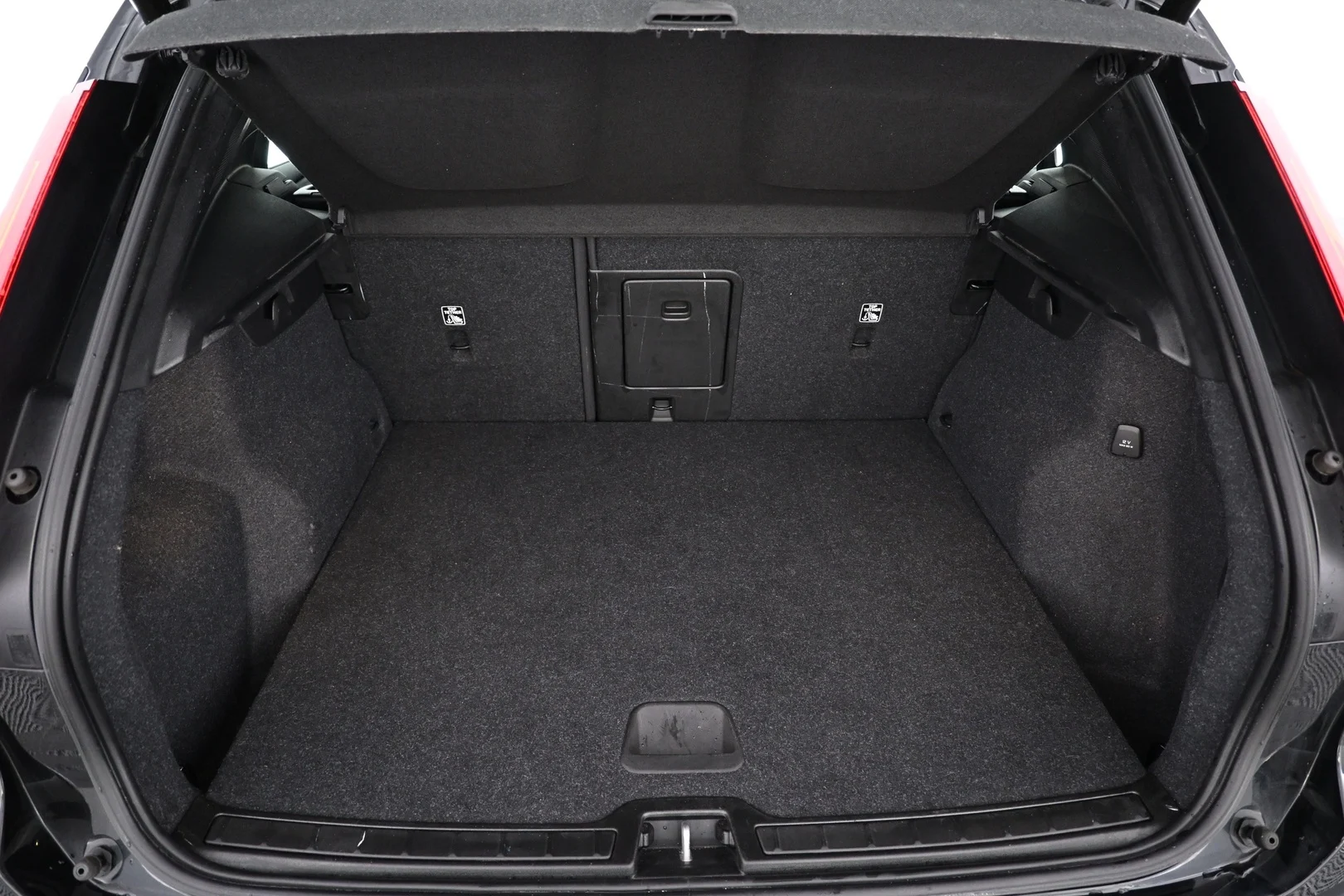 Car Image - 5k54aSriniP4Io4WdBa2lw