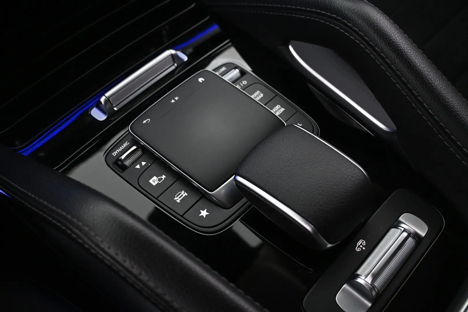Car Image - 7oZLEZvf1kQZTFS4zOj1Zb