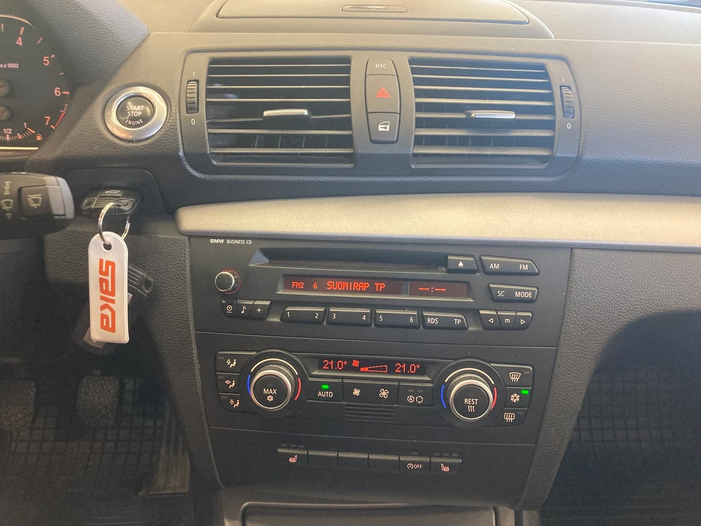 Car Image - 17mRKy1hlgkmXzBNQA96Yf