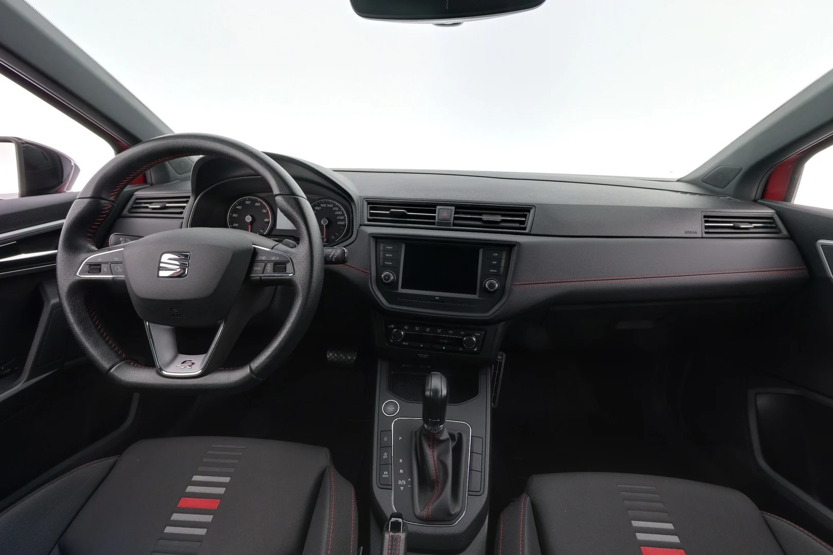 Car Image - CpVirCPwNrzqU8spvjy4T