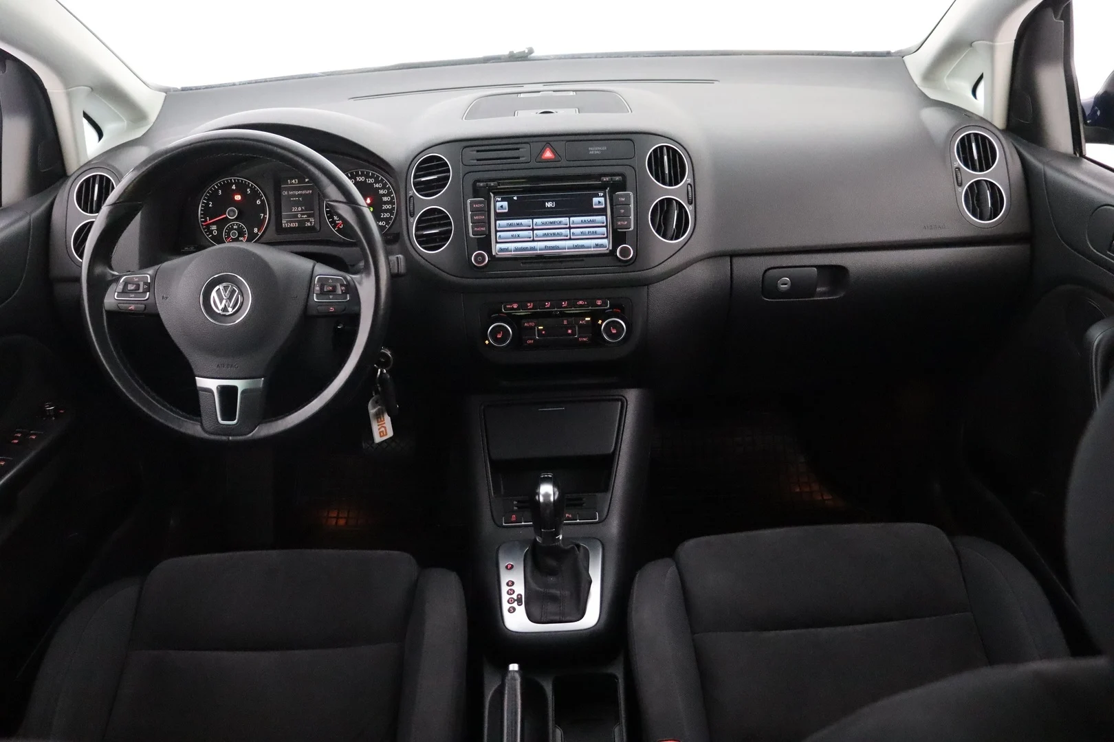 Car Image - 2HZKan1MwL33p7TlBYEJM7