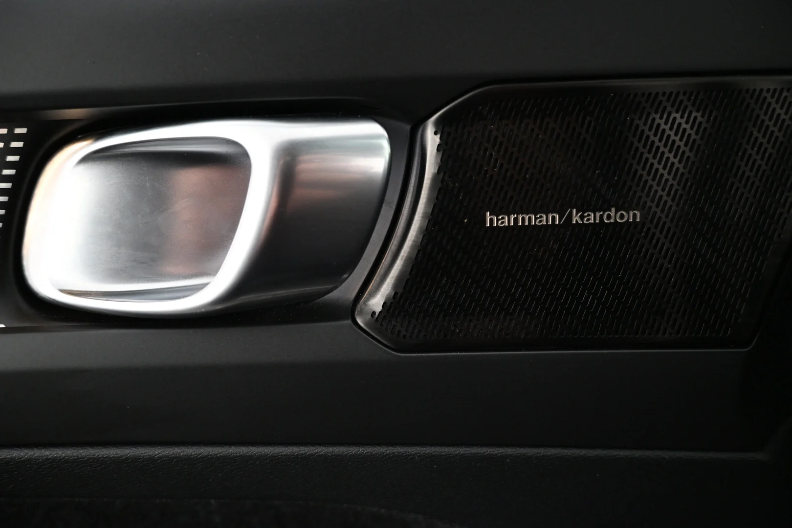 Car Image - 5k54aSriniP4Io4WdBa2lw