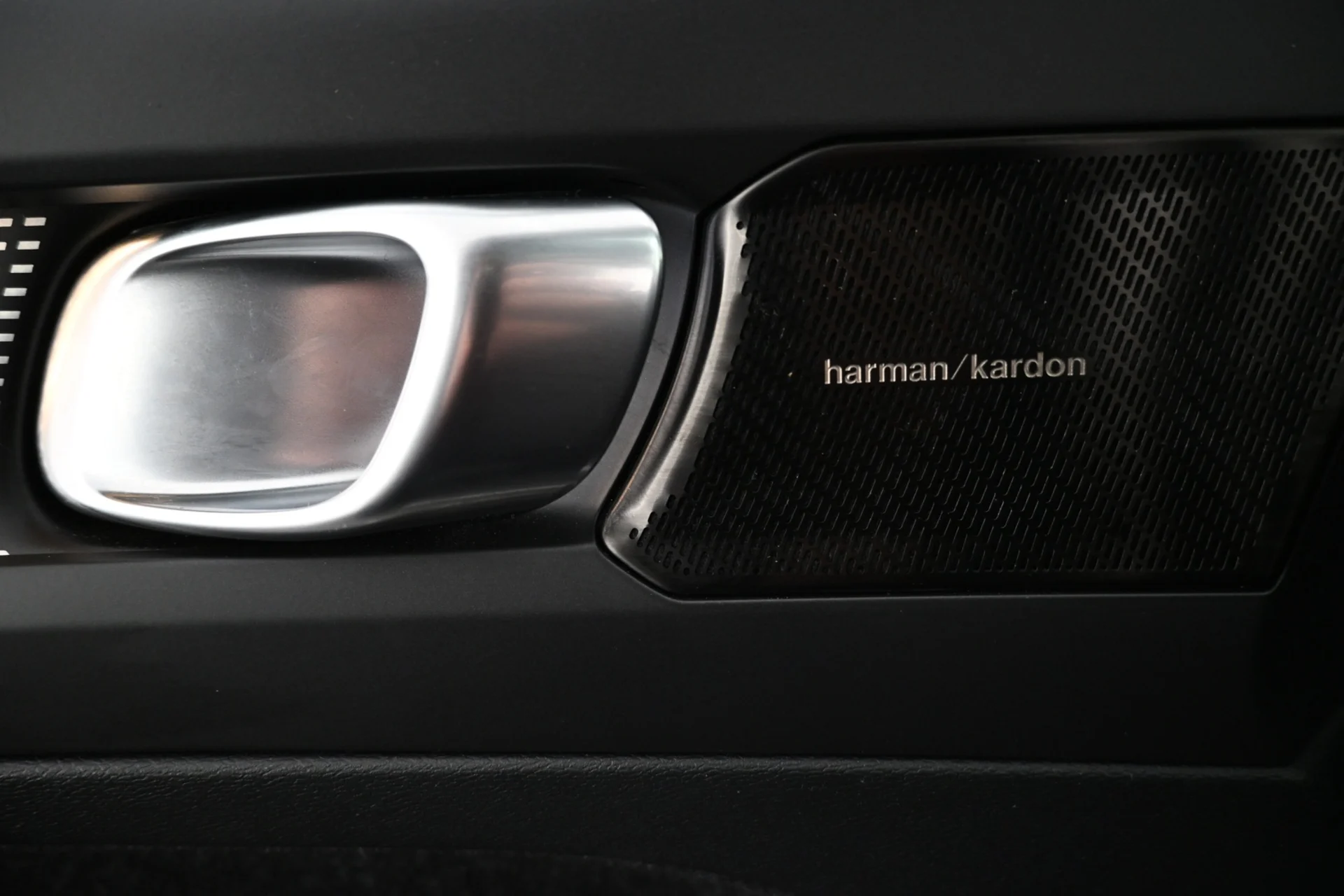 Car Image - 5k54aSriniP4Io4WdBa2lw