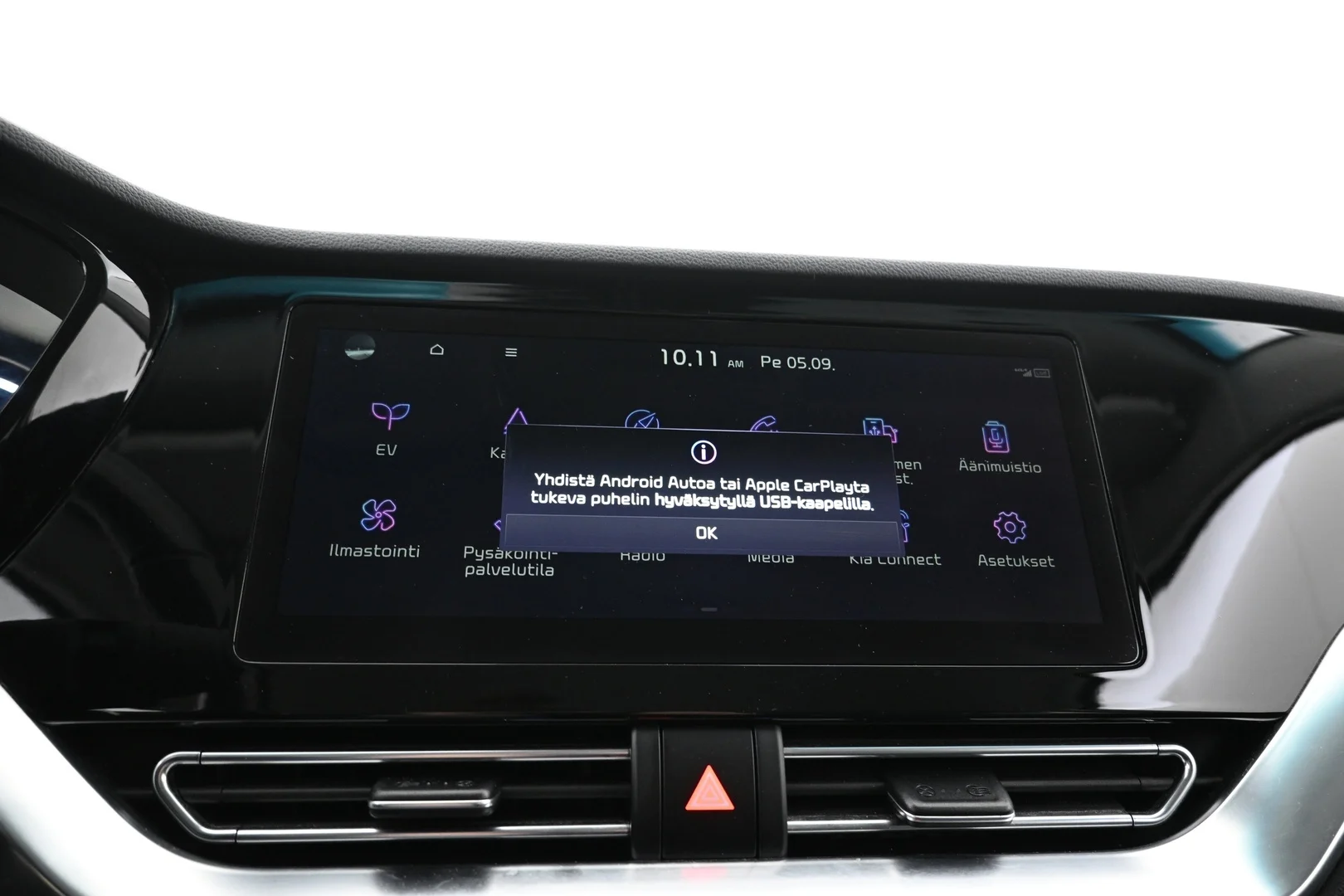 Car Image - 2ZgxaMWiTb2r2sx26KIPHe