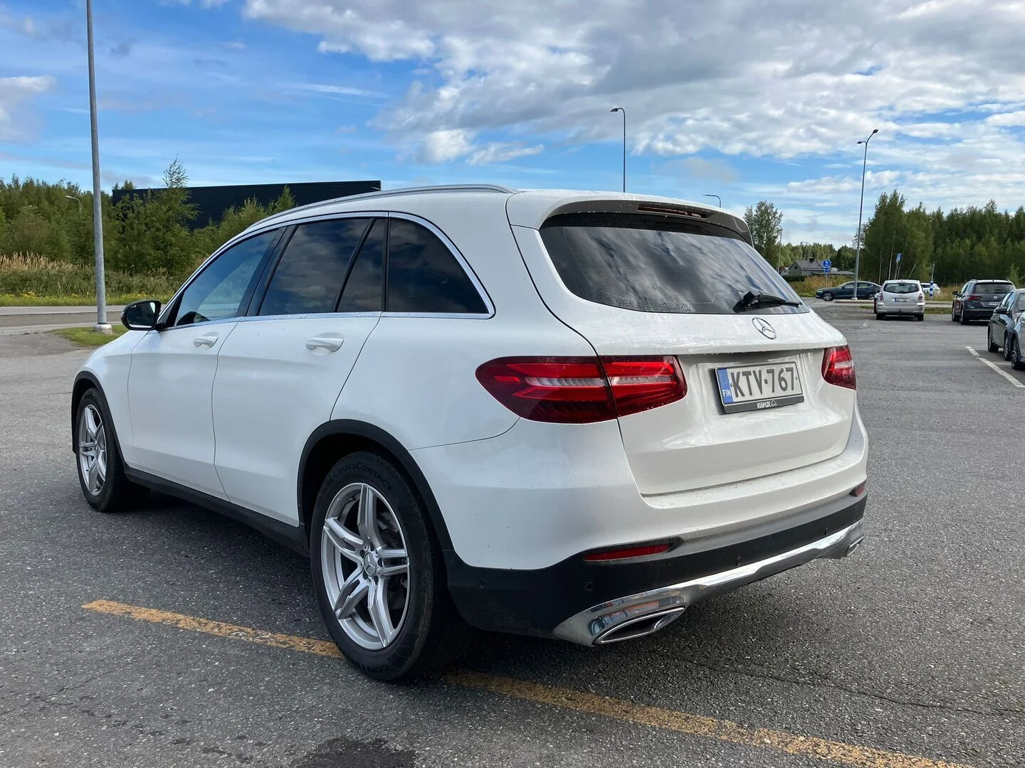 Car Image - yphnNgxUfUhlw8Jahl8zu