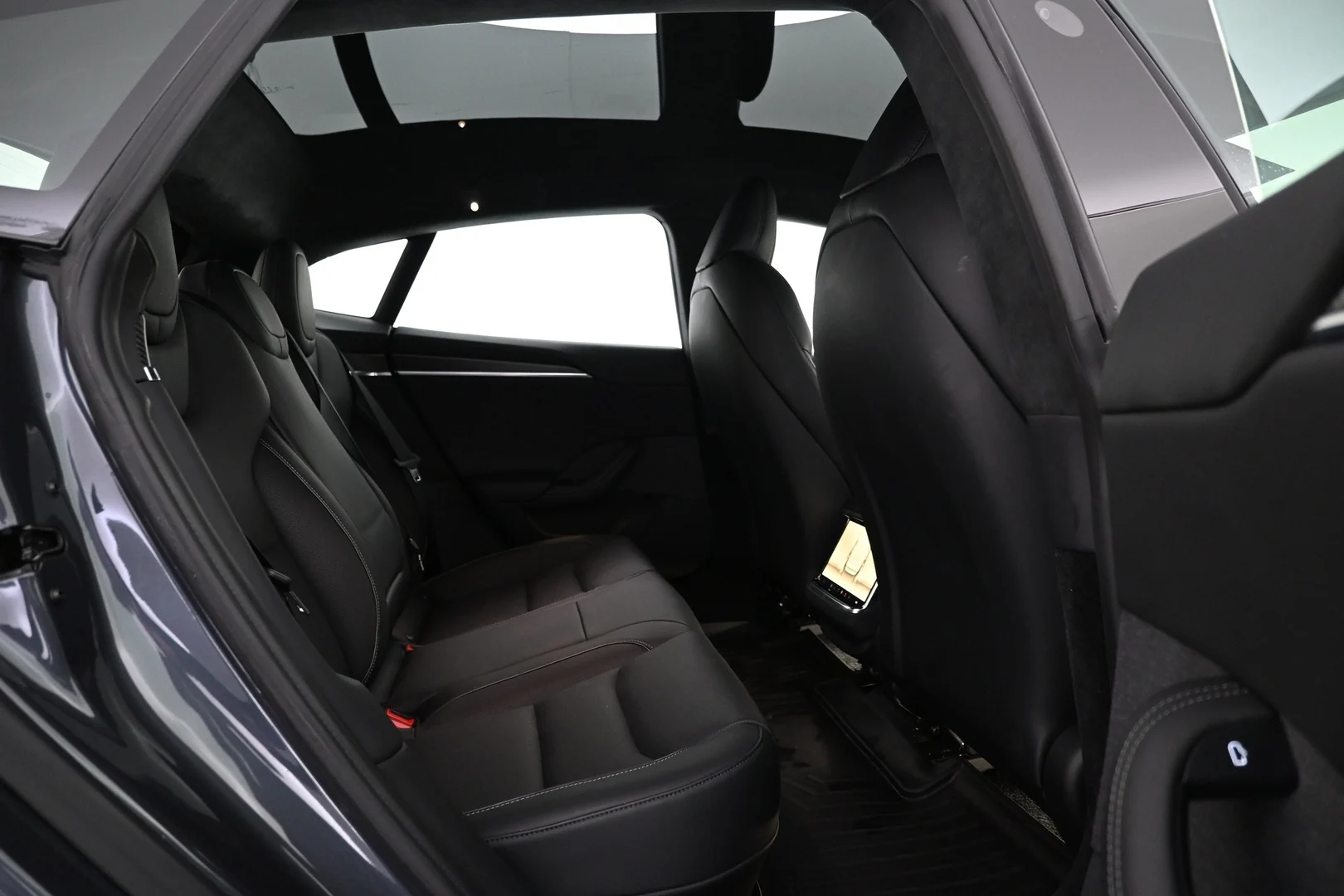 Car Image - 4hLCBVn4v6oEoLAvfSOArR