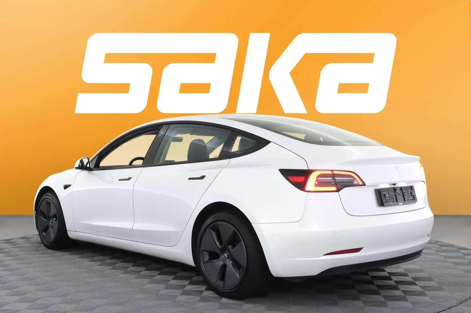 Car Image - 2e3Ry1XHOtoYVYozzNg5r