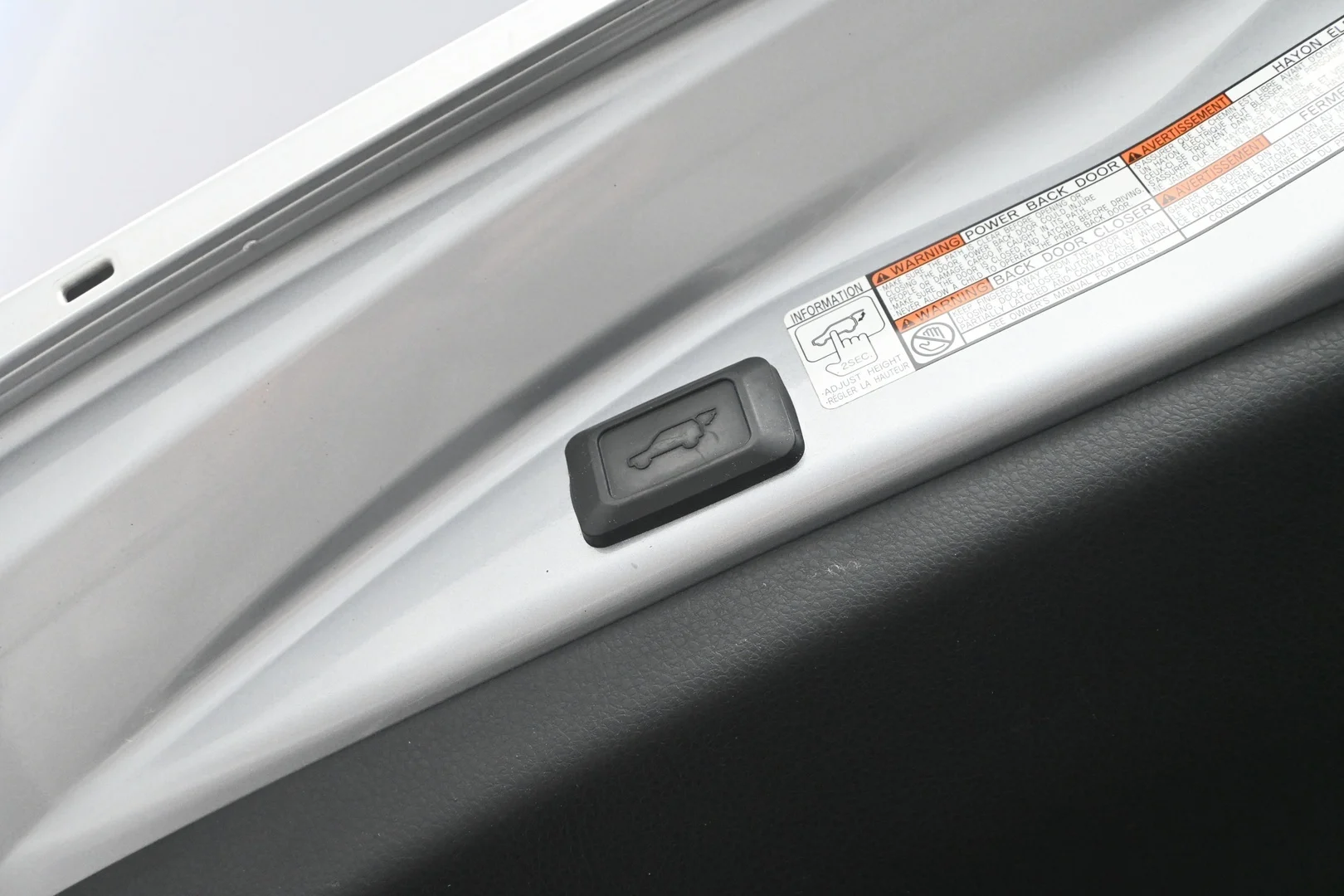 Car Image - 5kEZ8WujXzL8qyskTkSQeS