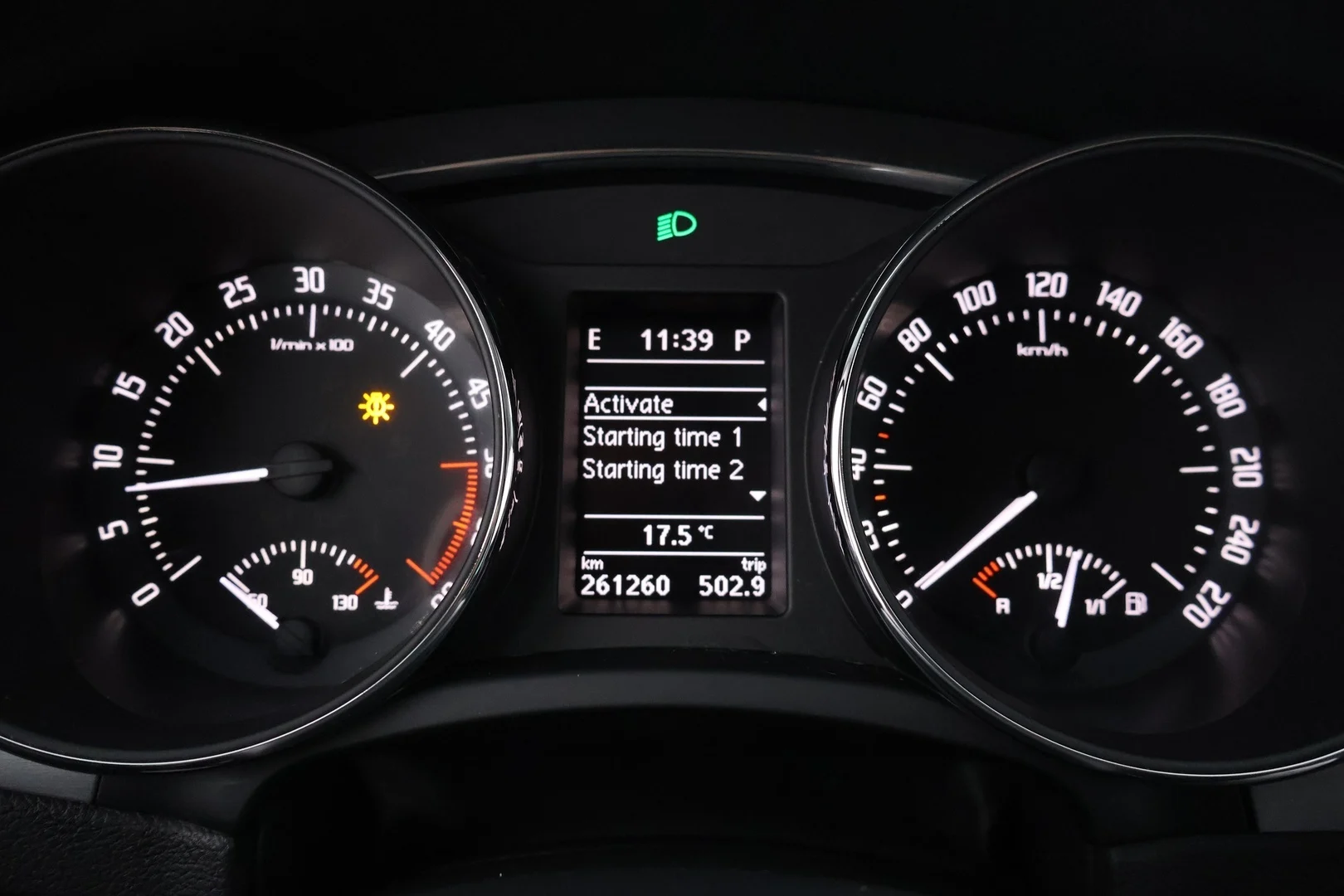 Car Image - 1J8MUYeVz1bWvH0e0N04zy