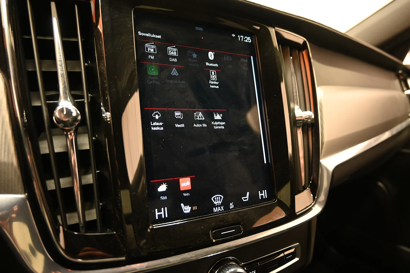 Car Image - 7uA1qSiMrZqz8cOSy1V6cZ