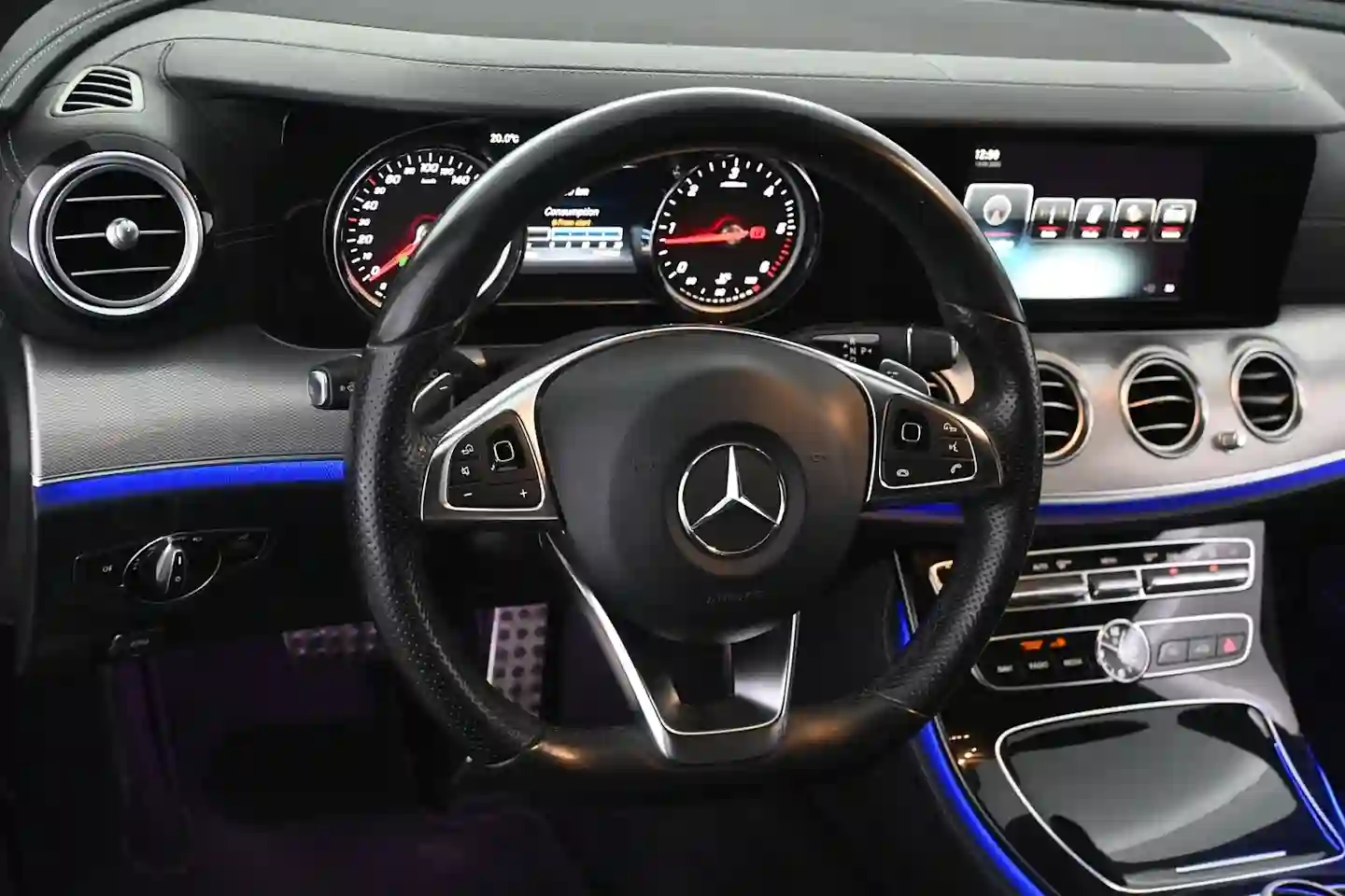 Car Image - 4tVp0VgP9OgwdiJmDYGnCe