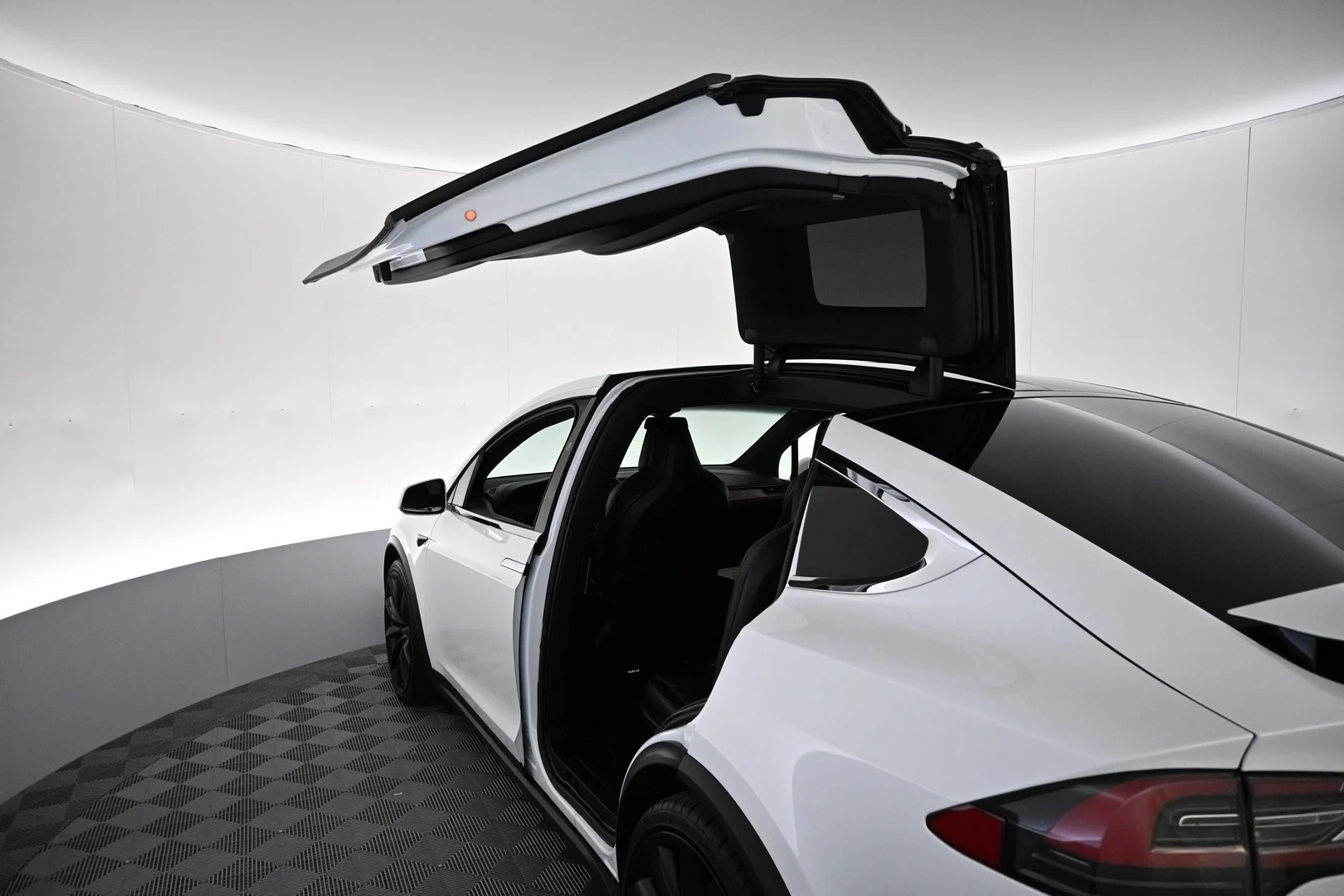 Car Image - 3f9RkNW3WOIZqj4csfuK8B