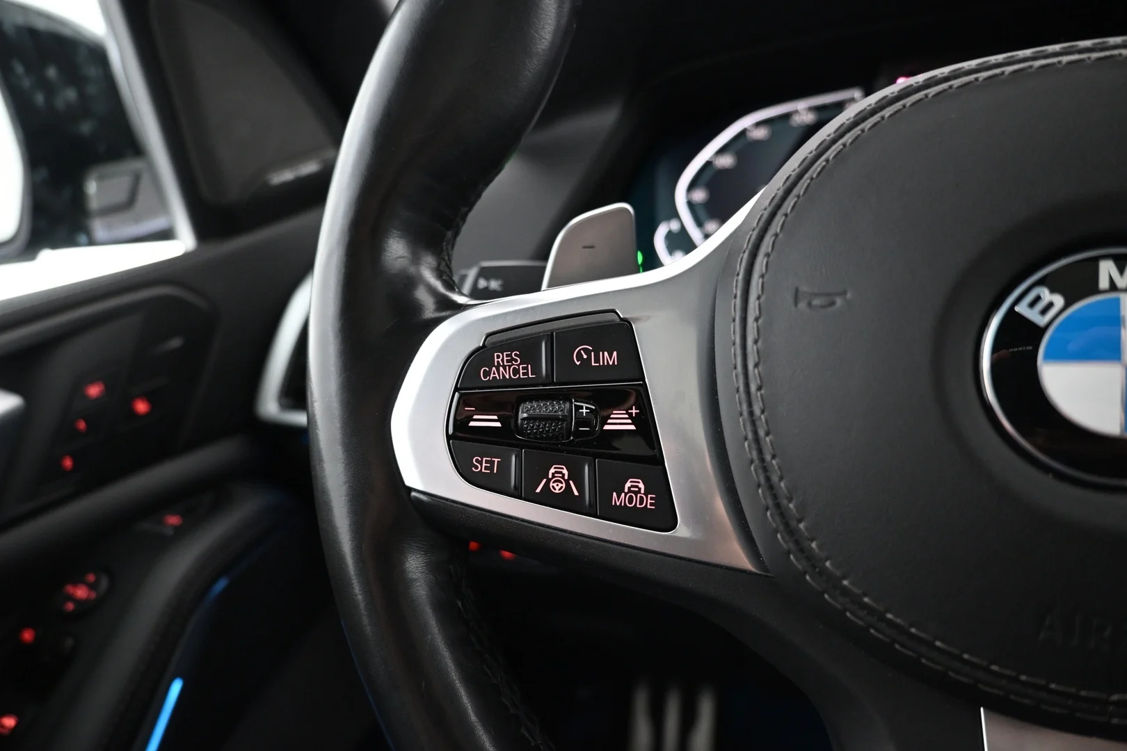 Car Image - 2TzZ6Kj2YakfY5zkCVyrWe