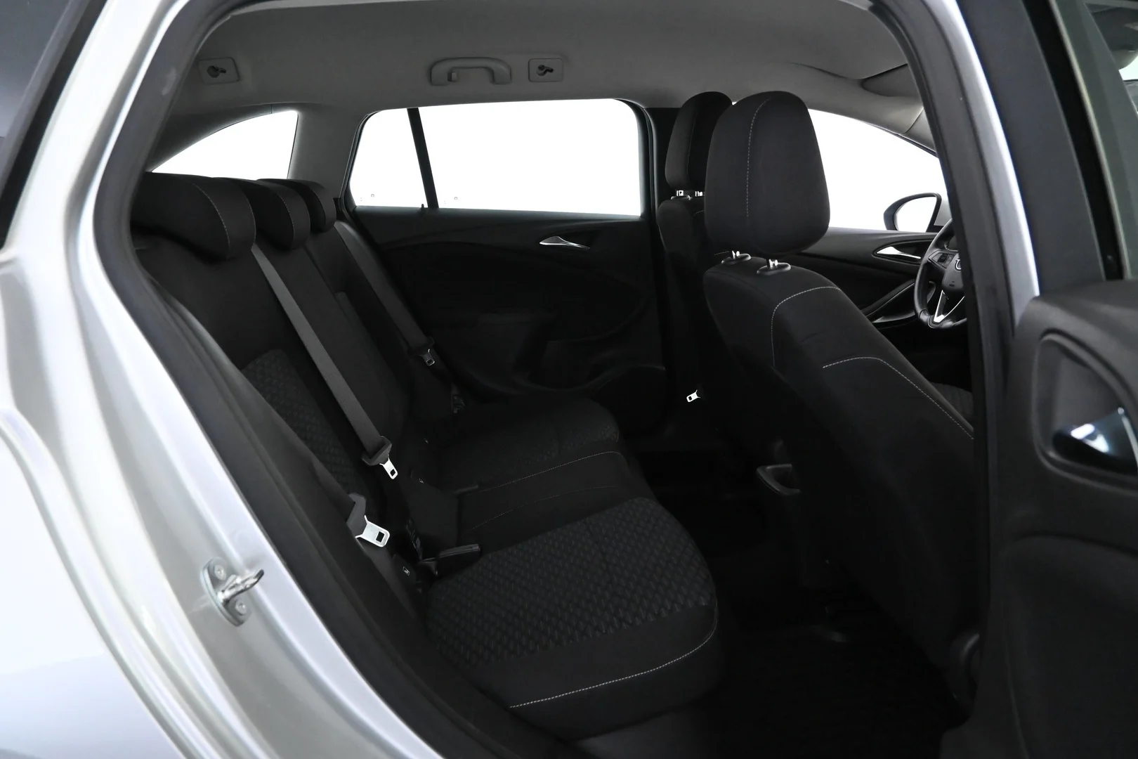 Car Image - 6dGJgRxWQ2fjNzXgmXLiTv