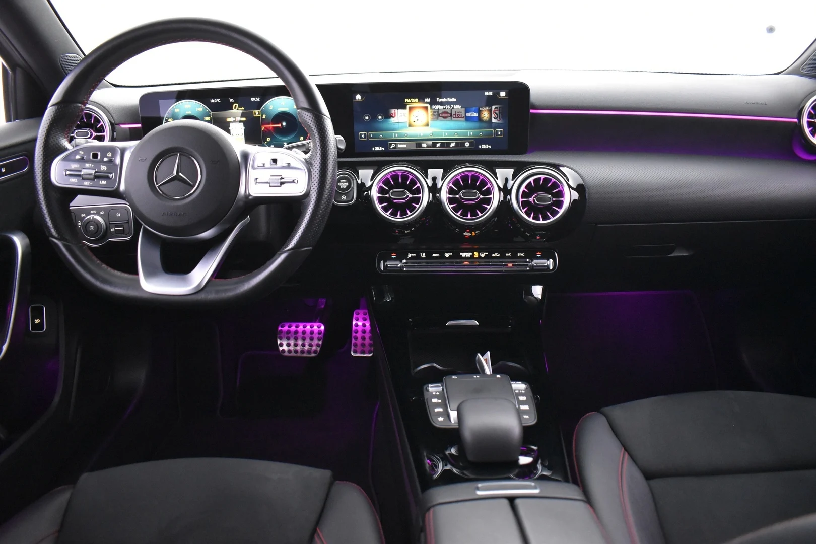 Car Image - 77vt9IRzP4Q1RI09y5mlnj