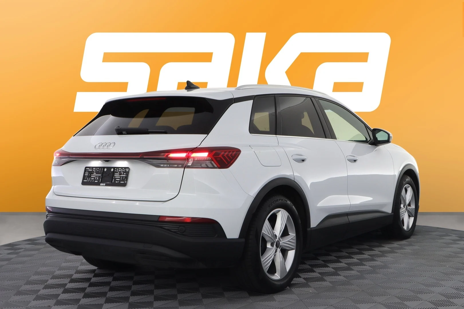 Car Image - 6akTRNvfoou585esxiZd0X