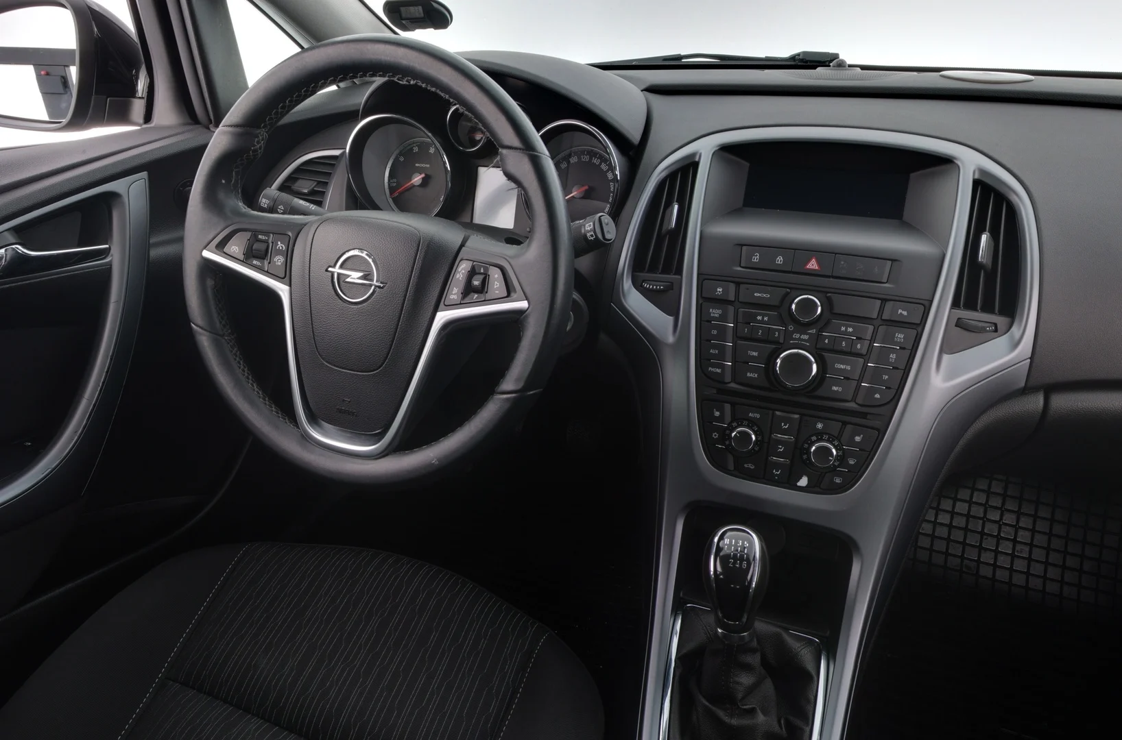 Car Image - R7zaOIa6FiclpR1PrAhYS