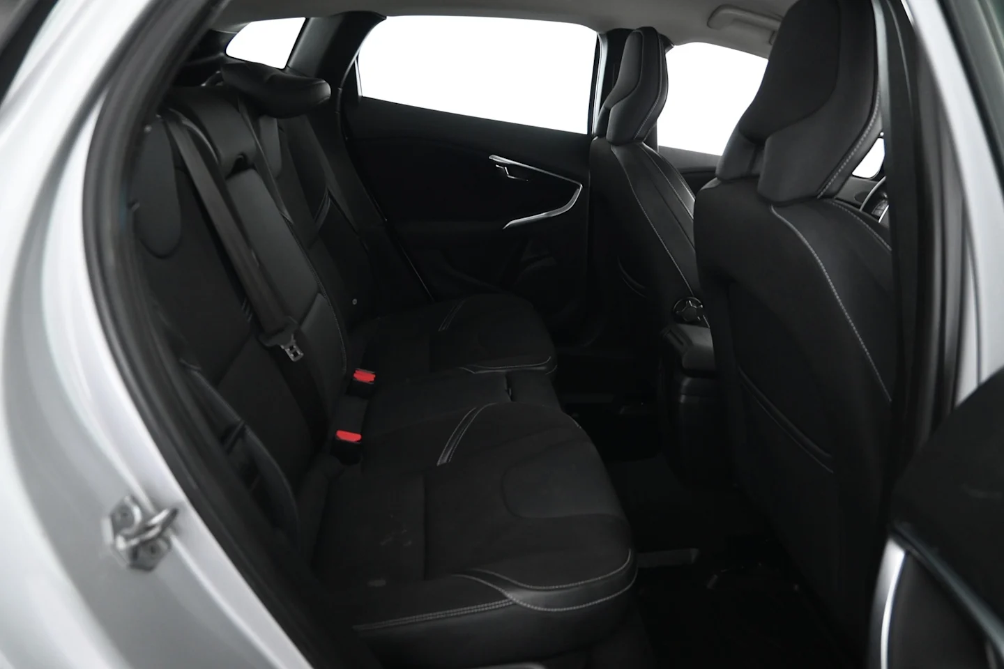 Car Image - 3bEUnd80754nBhfuHwWw1I