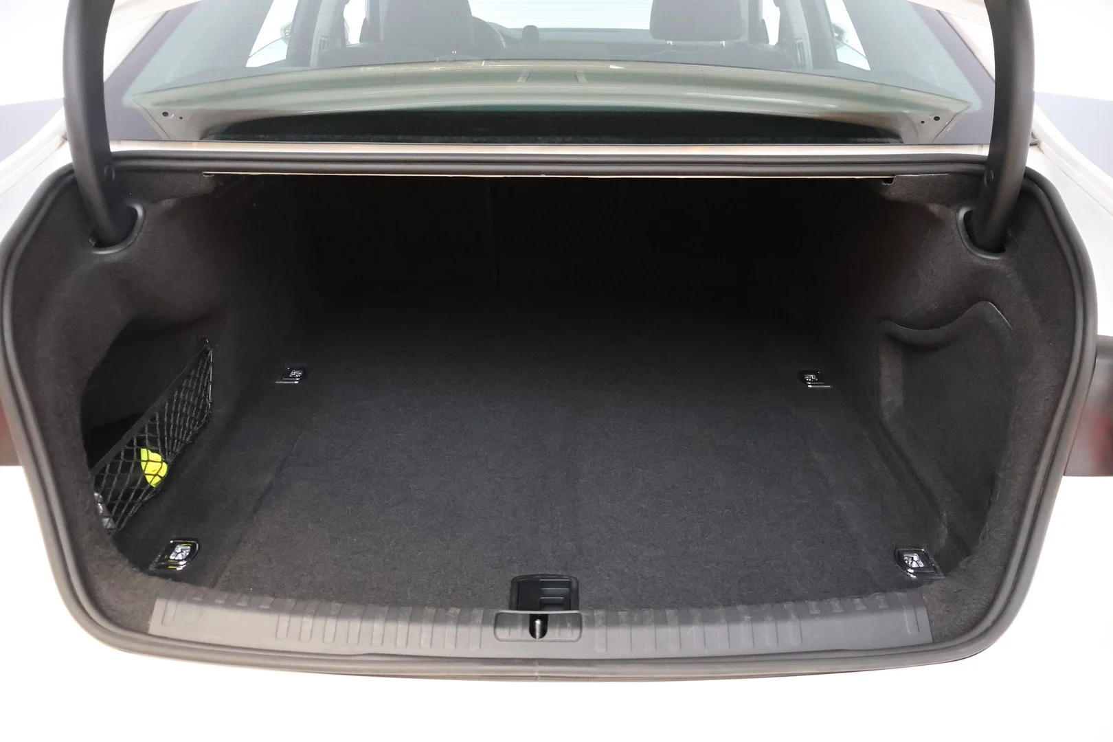 Car Image - 5L1OTJaJ0VXokvxLikw8T6