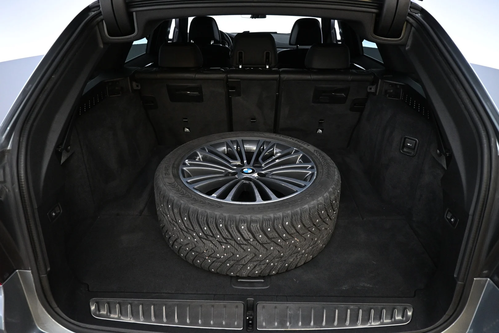 Car Image - 4ul3pd8AAQOlQZ4kDGy4zV