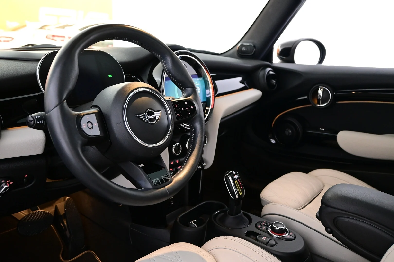 Car Image - 3gpPLHsBQEWrGCGRpIfZHS