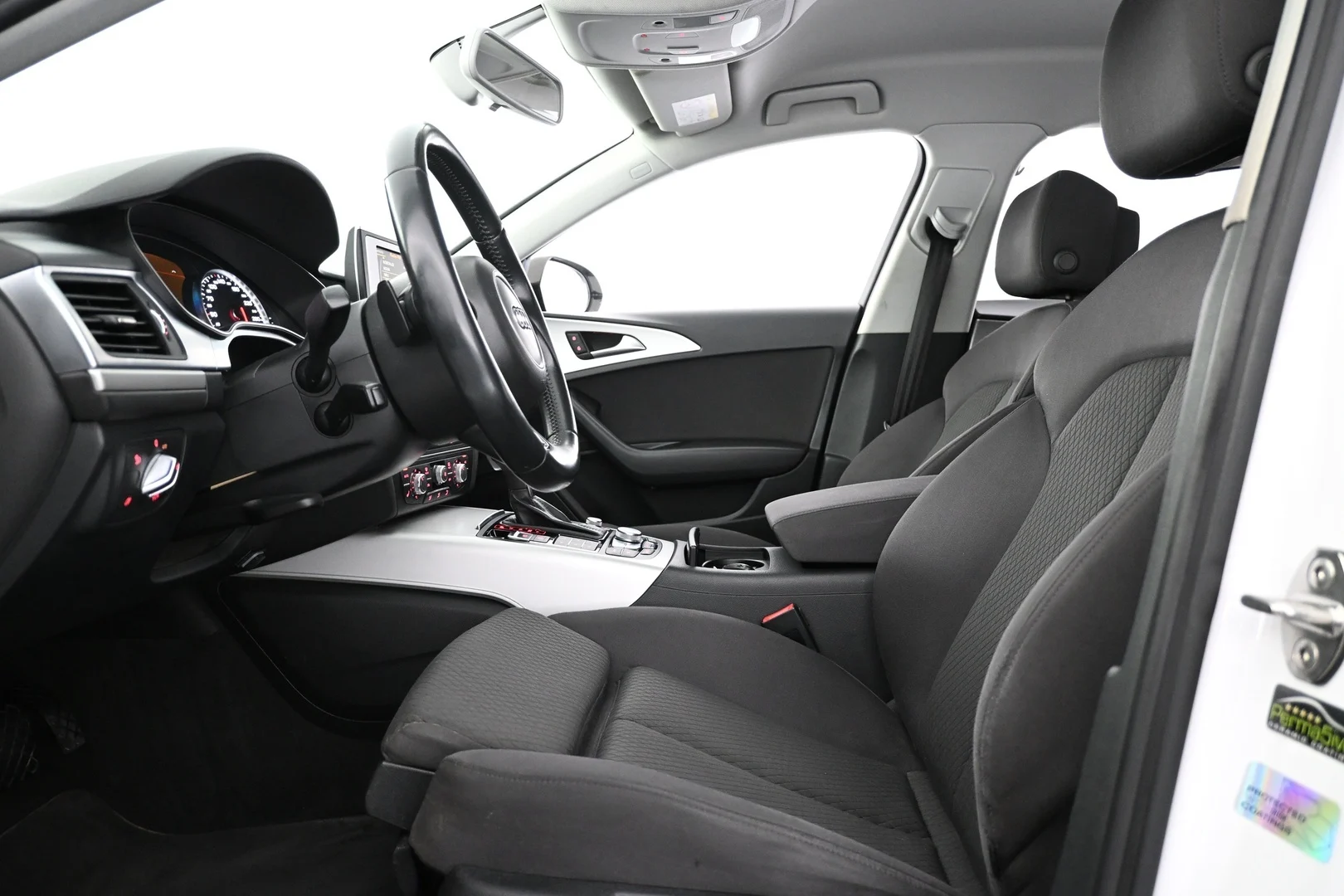 Car Image - 3kW3VNbplxYT9gN0uy6Ake