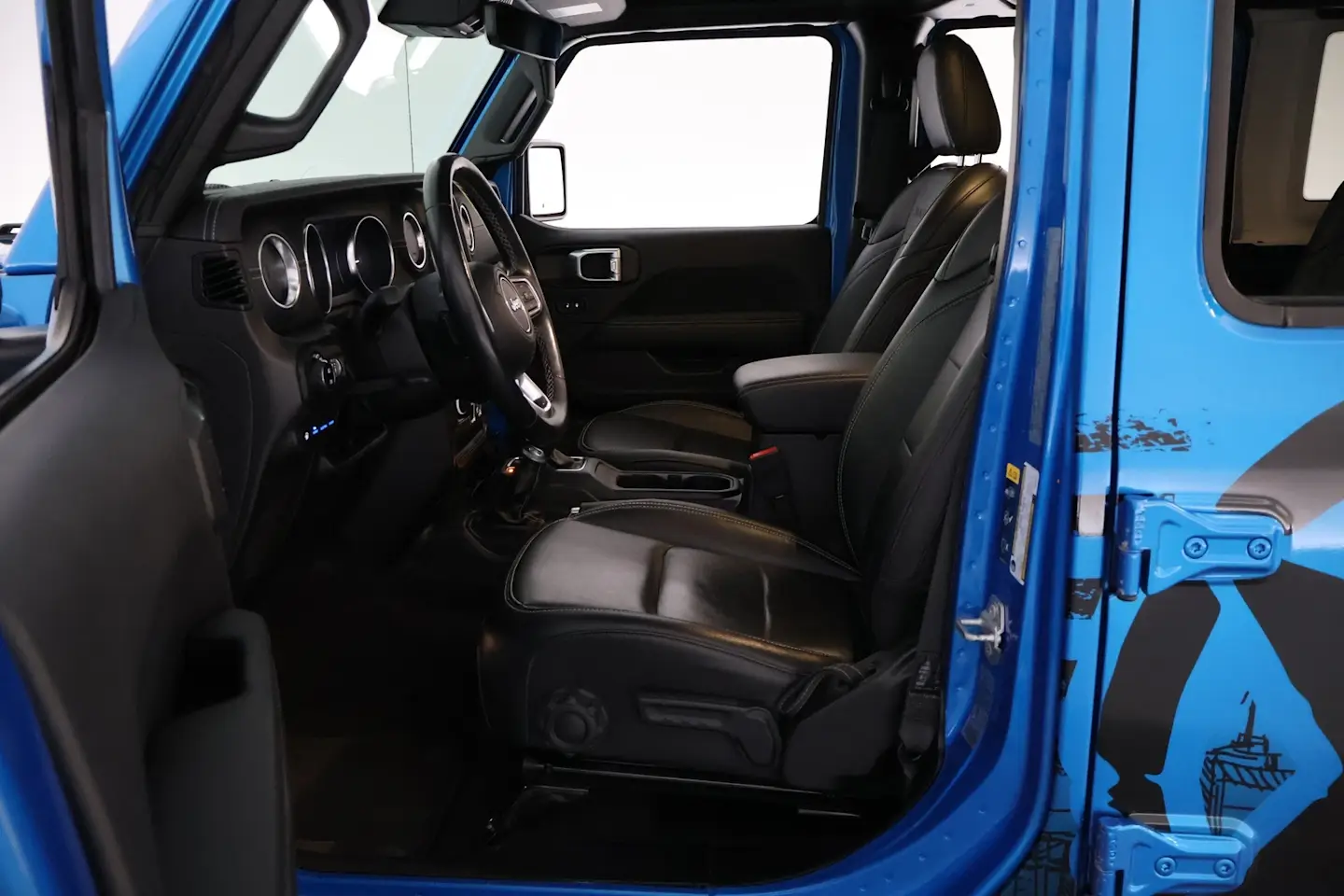 Car Image - 7s71kuwdjYKhiqscPBHvCY