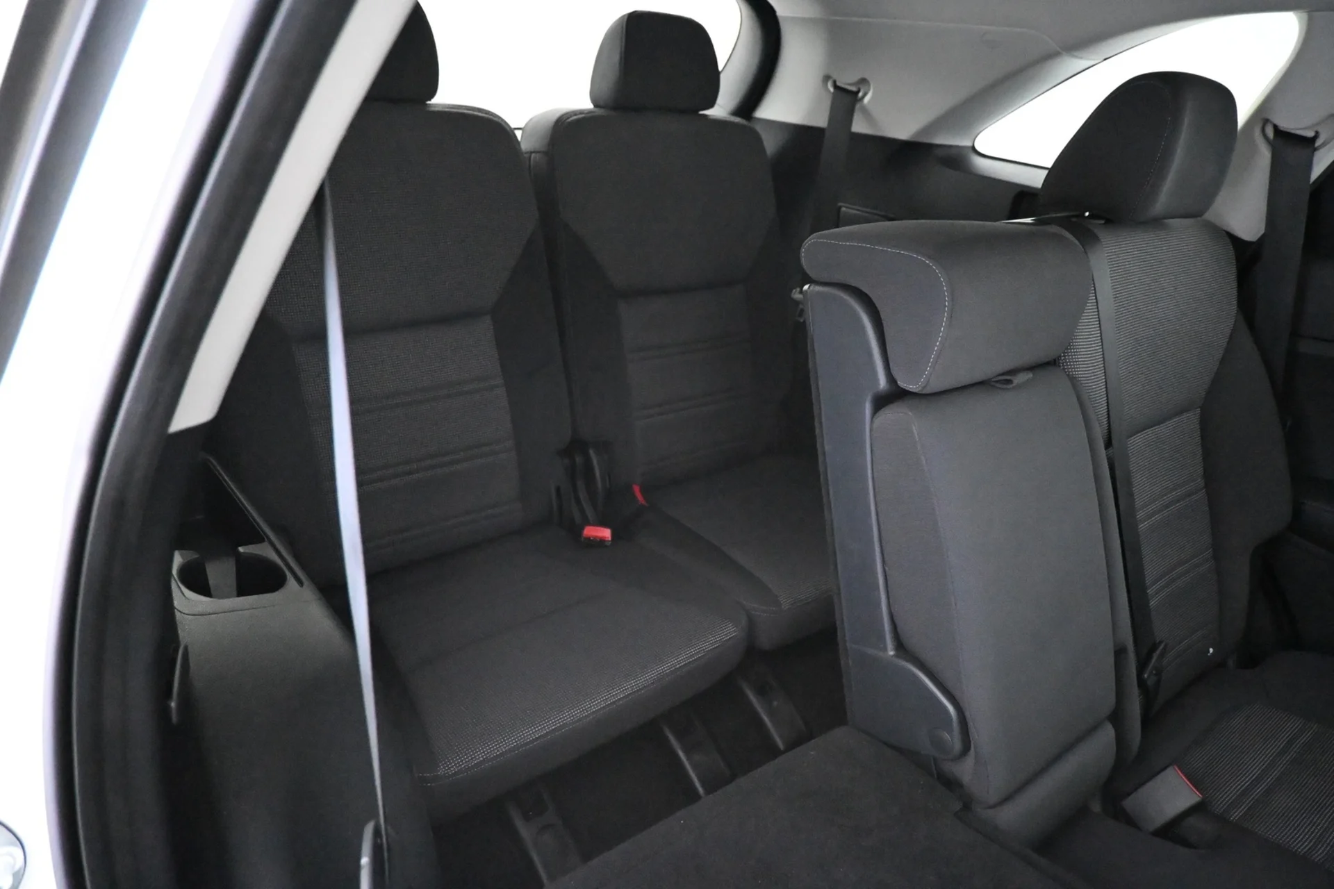 Car Image - 3KkaZBZzUOE5TNKBiYcR2u