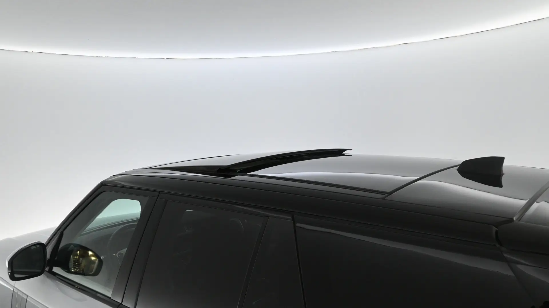 Car Image - 1WG56KSwSB8yQc2U02Q44h