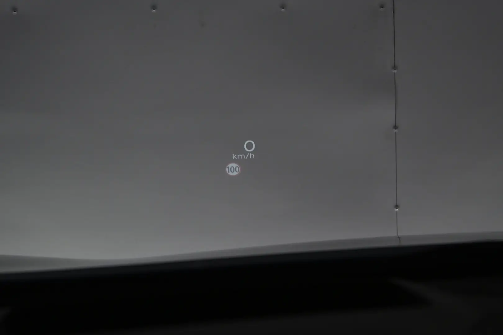 Car Image - 3GWY1RqXVF6BHAfWbzt9RZ