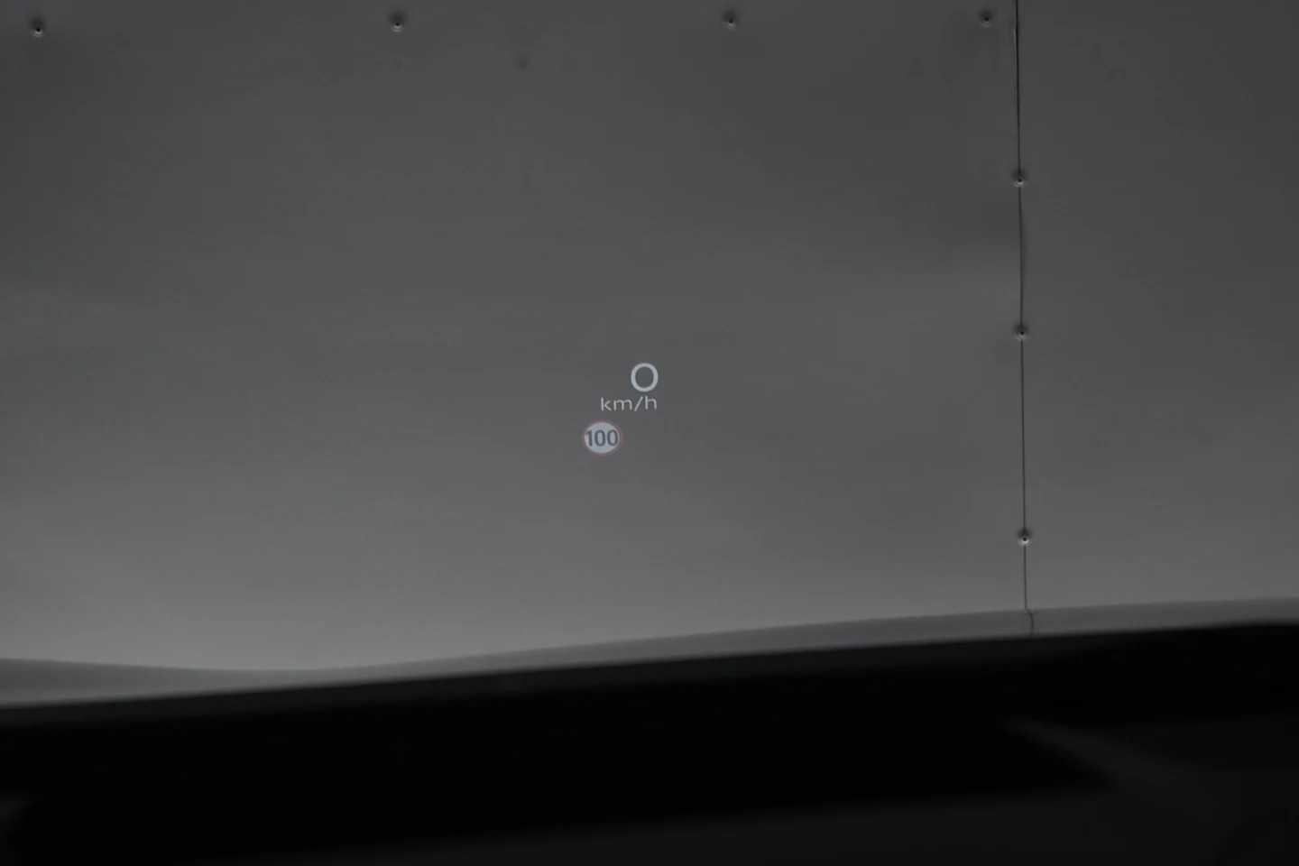 Car Image - 3GWY1RqXVF6BHAfWbzt9RZ