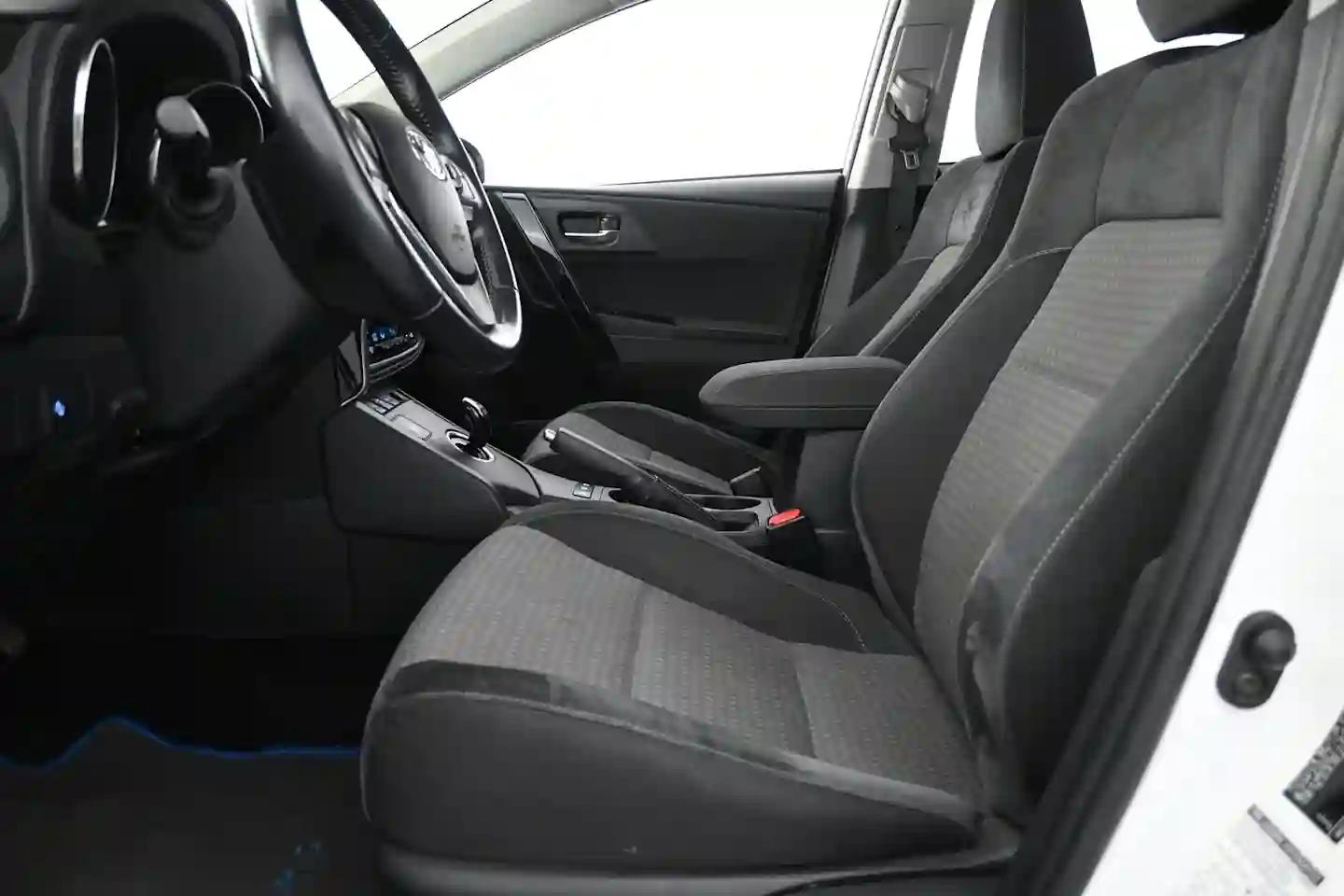 Car Image - 6LRH8kBw8y2PjkjJOlS2Ra