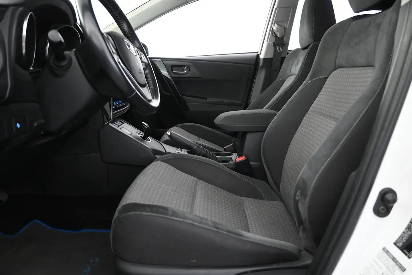 Car Image - 6LRH8kBw8y2PjkjJOlS2Ra