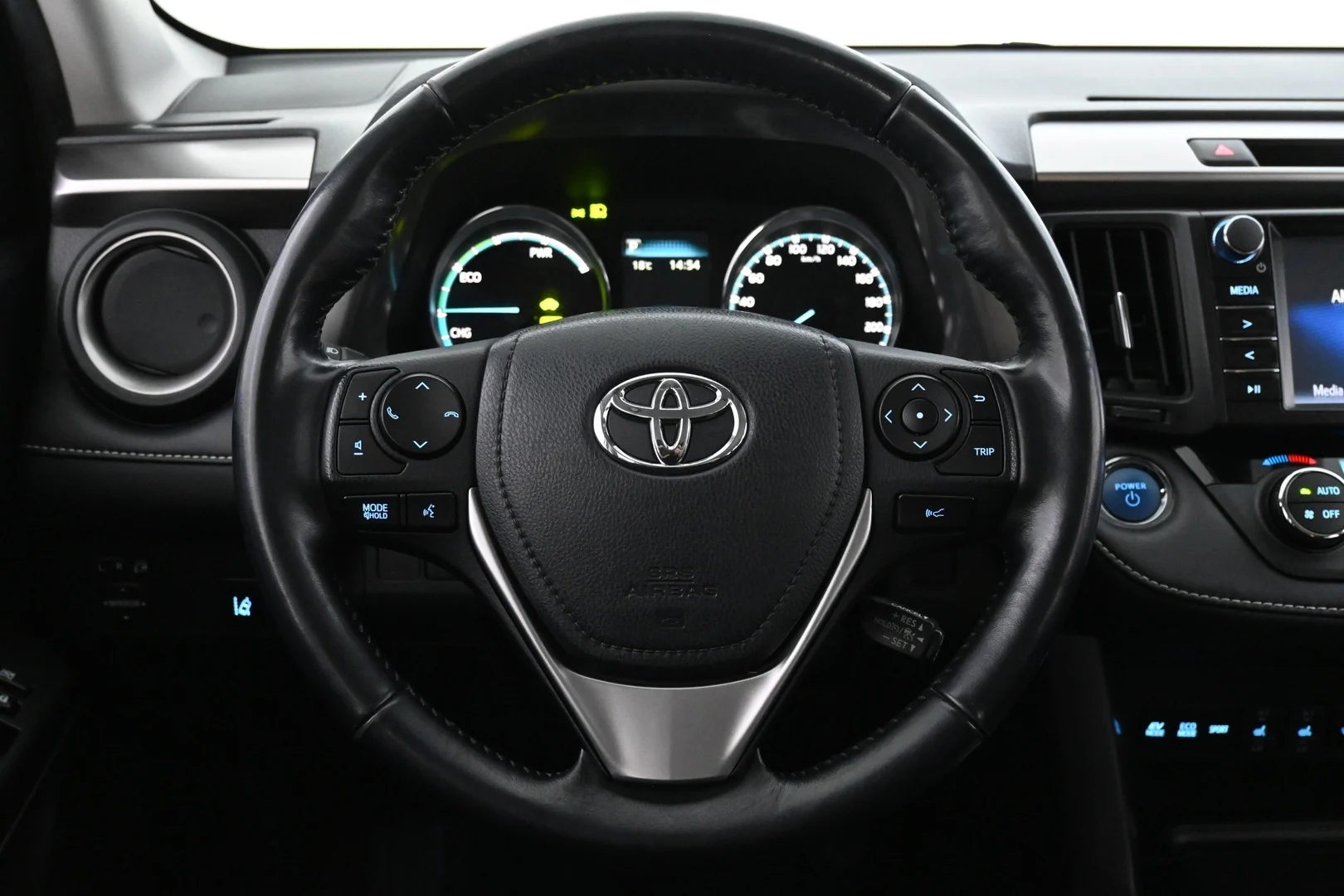 Car Image - nLGGFKH96fWhpaQOt0VPq