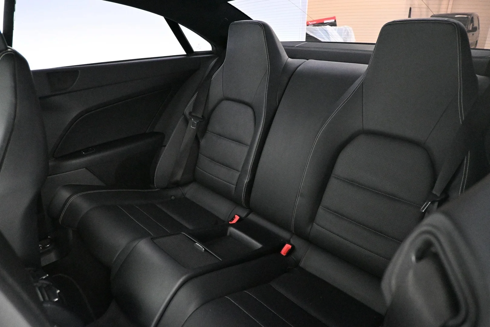 Car Image - 3PXiDpbg0gCoQQNMpGuNSI