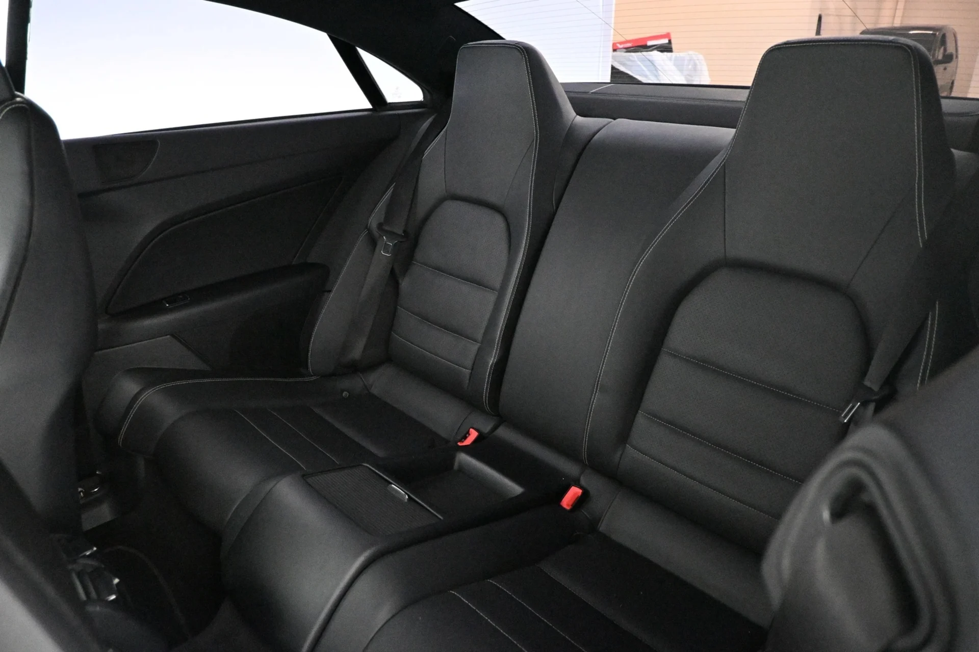 Car Image - 3PXiDpbg0gCoQQNMpGuNSI