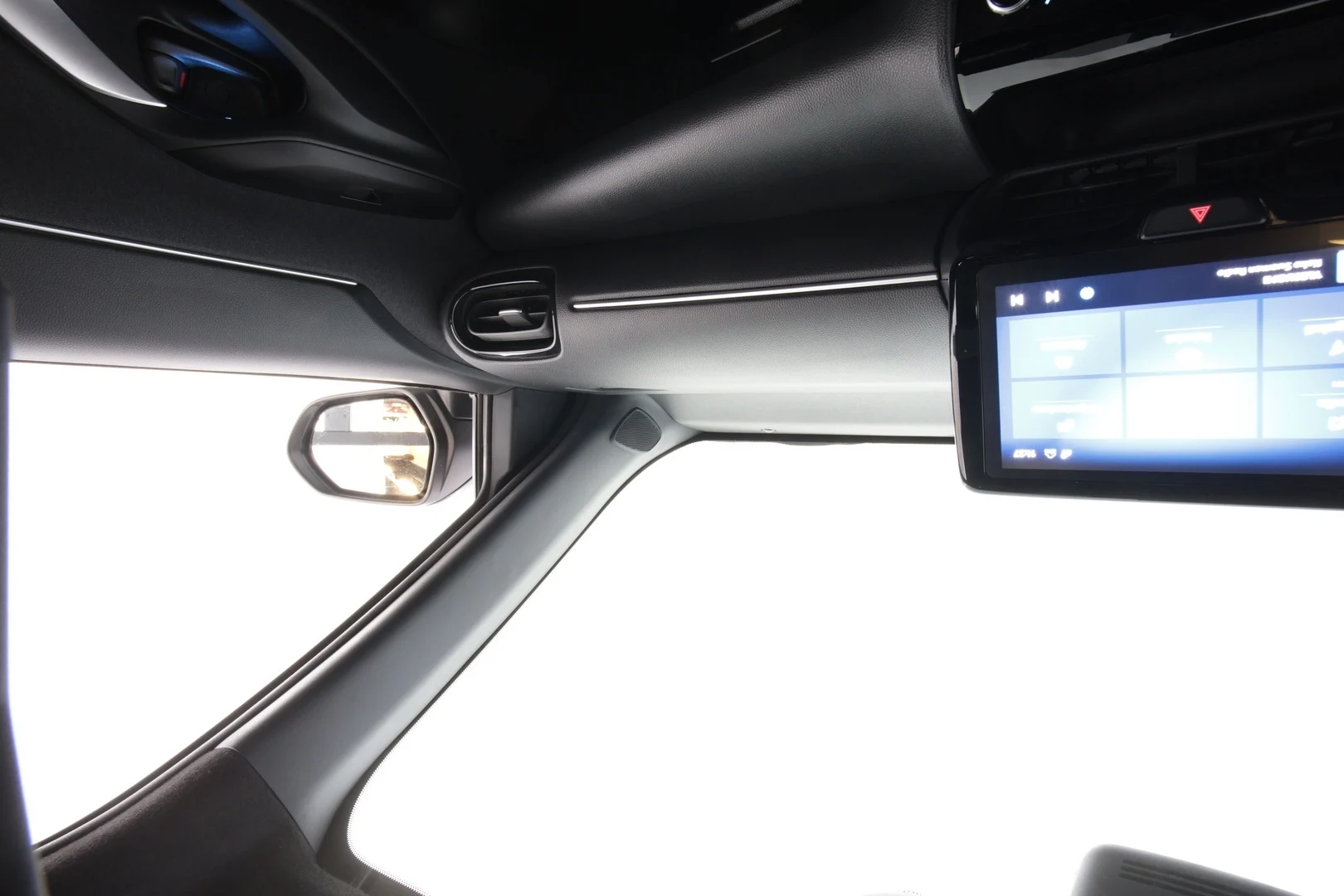 Car Image - 6NsrV7yIyeBMpQc68k6kxD