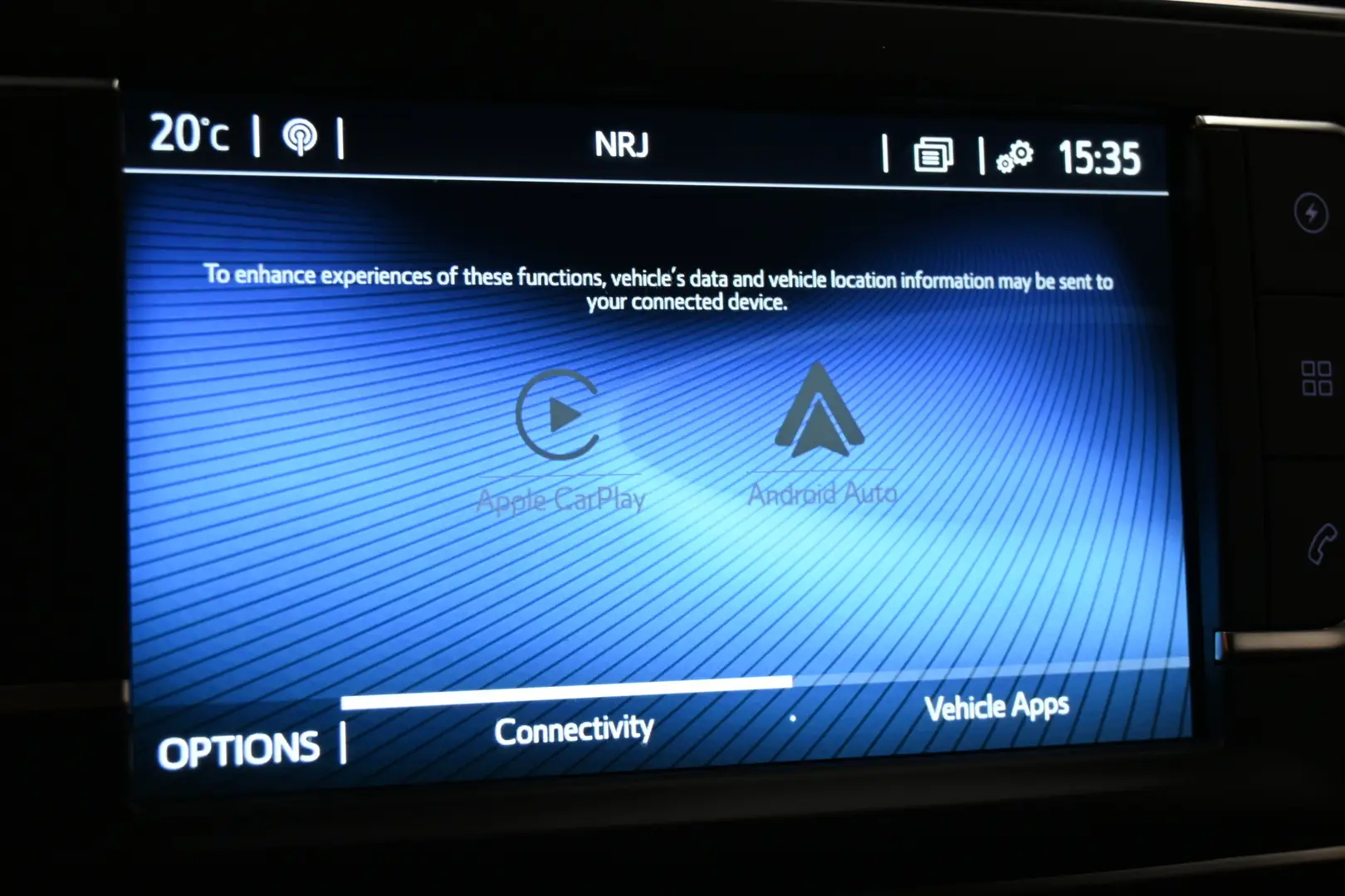 Car Image - 1KUM33XEESLai3At9q4SXJ