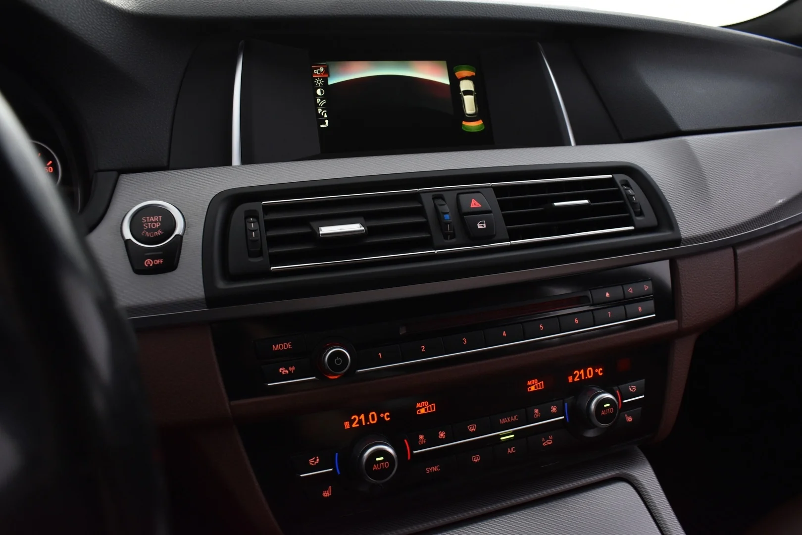 Car Image - 2vf335CUkWQX8xfHMCBdBx