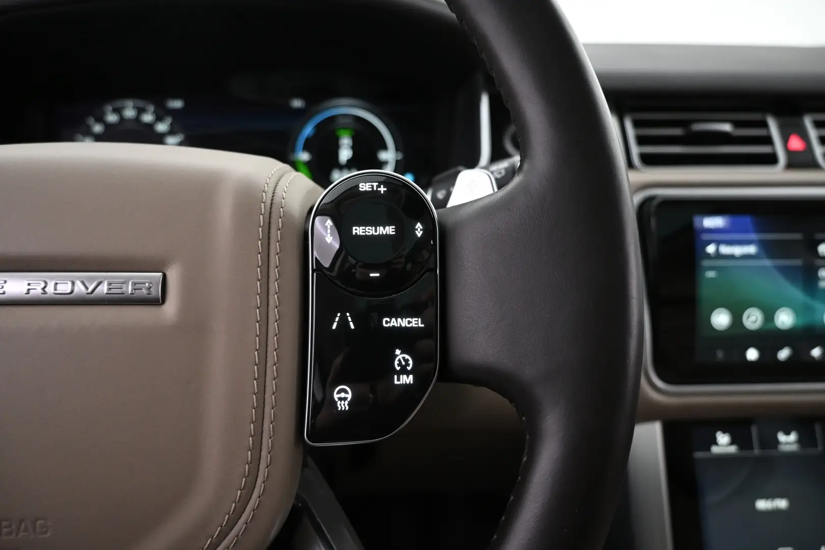 Car Image - 5oDZkzPDgvzJmM8jafxfGS