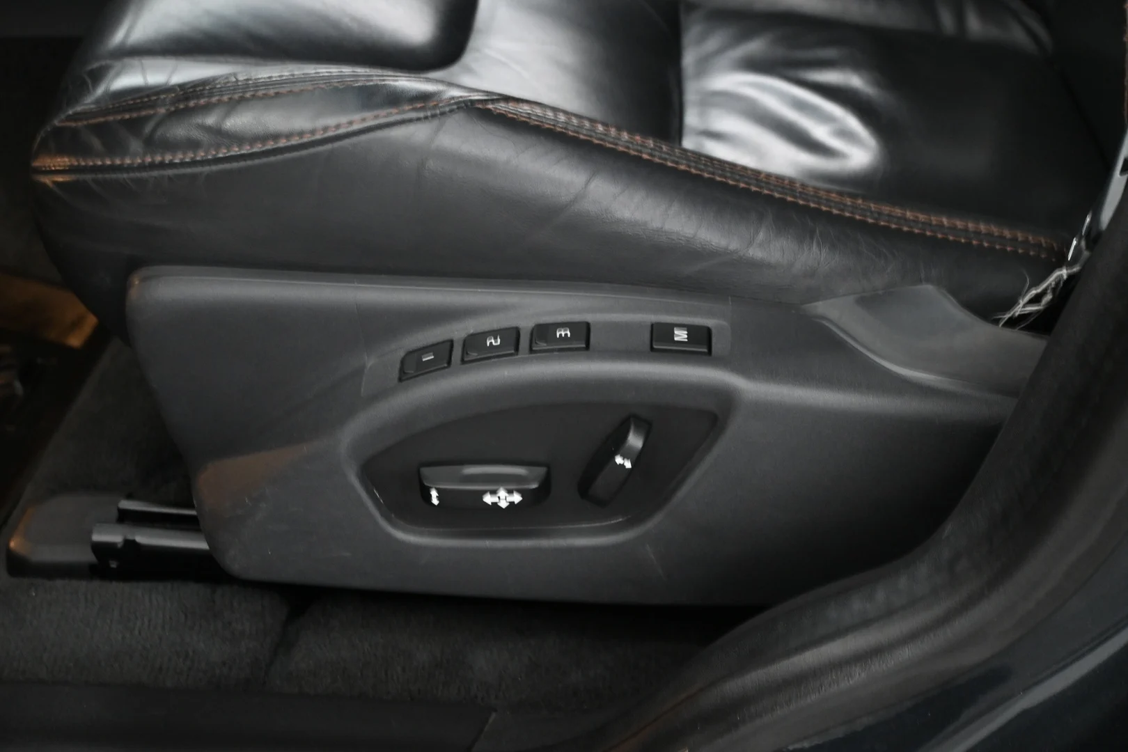 Car Image - 6xTPBLbjSDrELKyGszYPS3