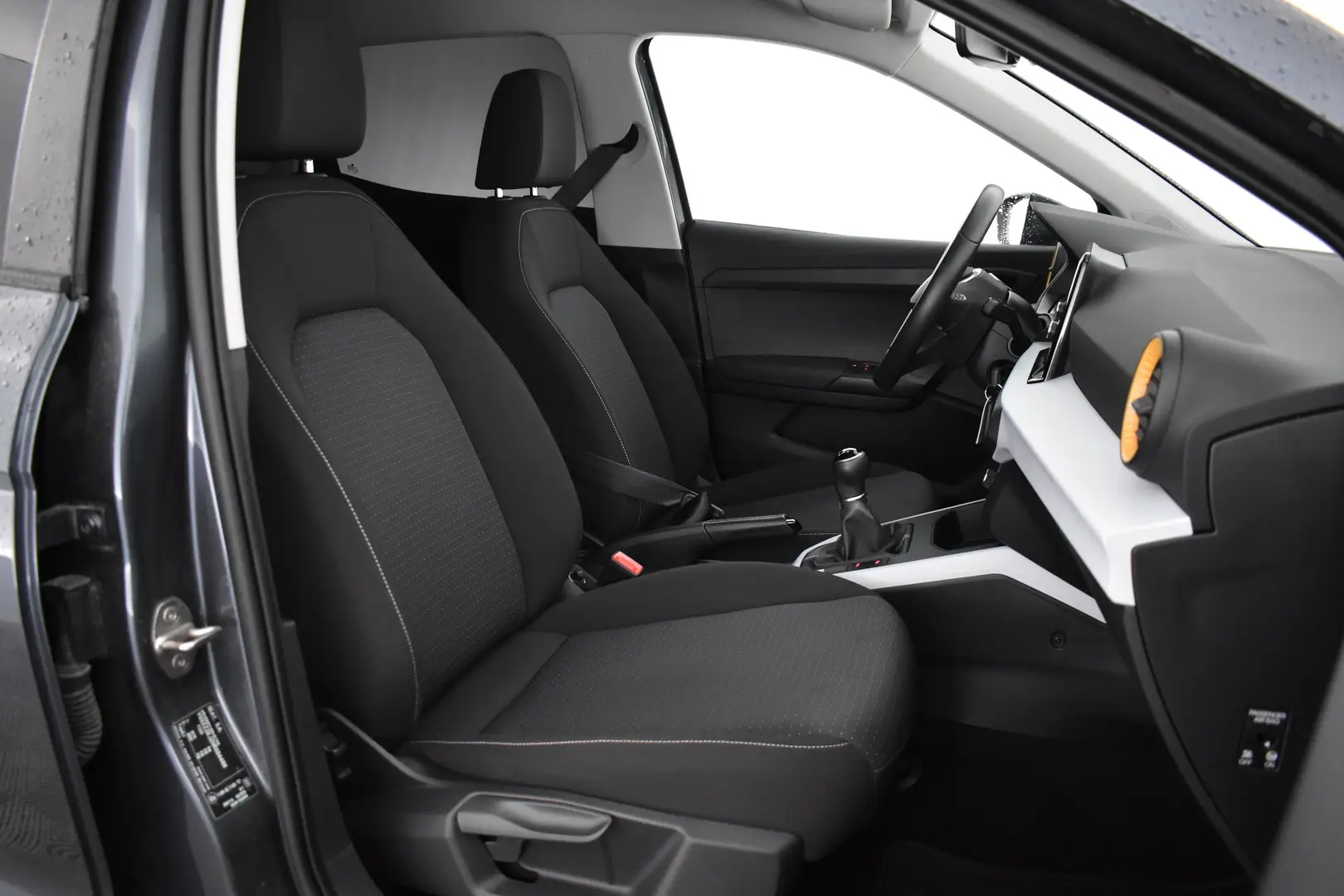 Car Image - 7wnYBNxSlCVZocsAQA8XK7