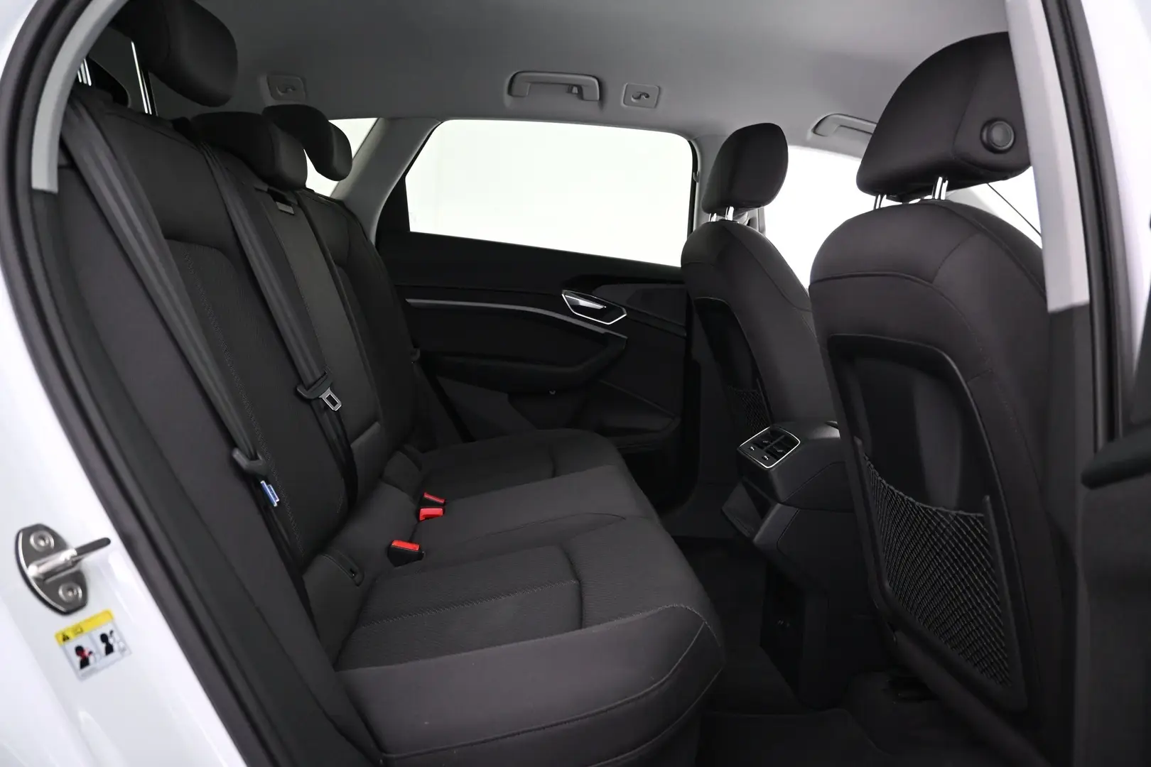 Car Image - 0cIK9AyctBKVLUmVHoLGu