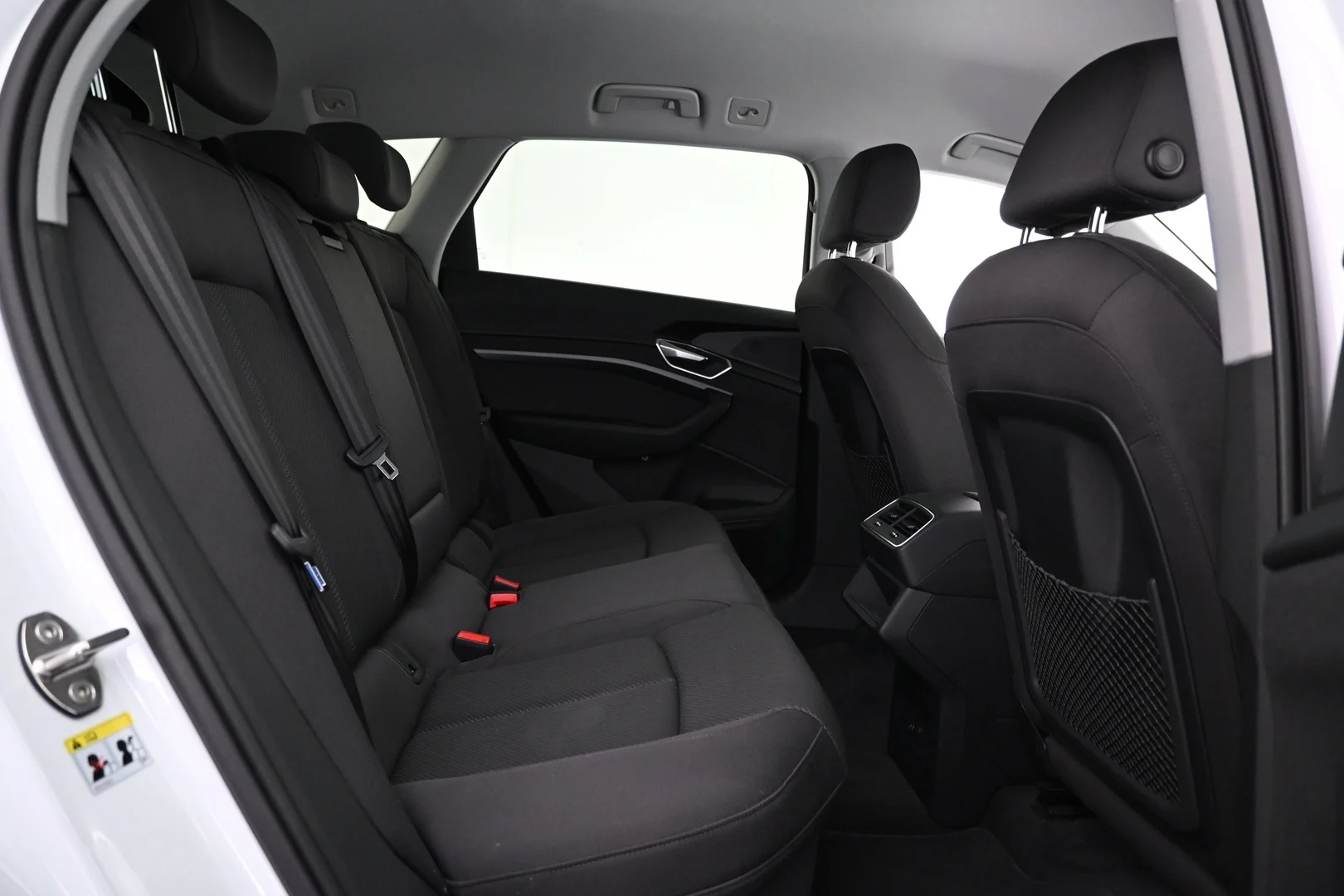 Car Image - 0cIK9AyctBKVLUmVHoLGu