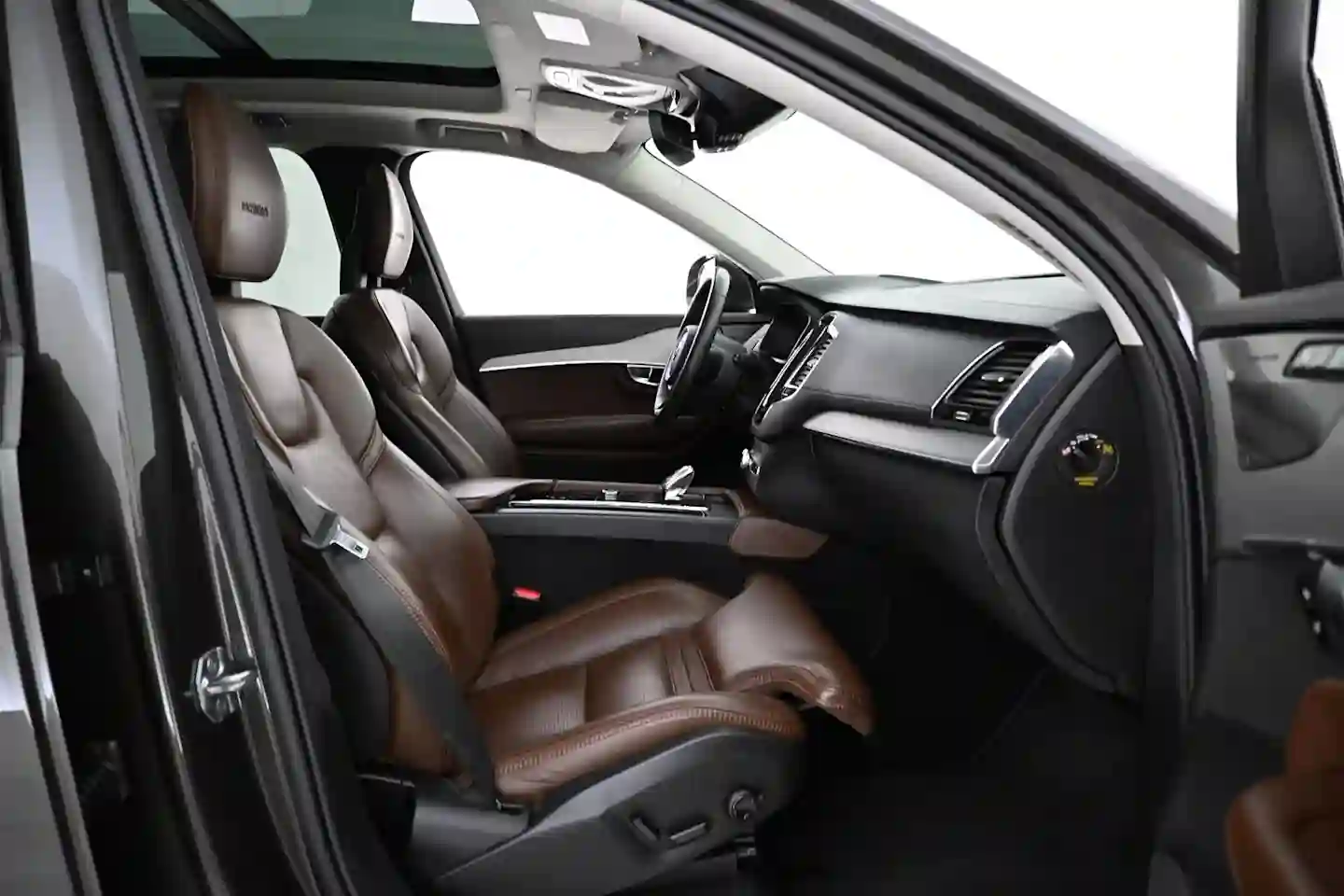 Car Image - 5xJdtLViyZMnSACuOc9XE2